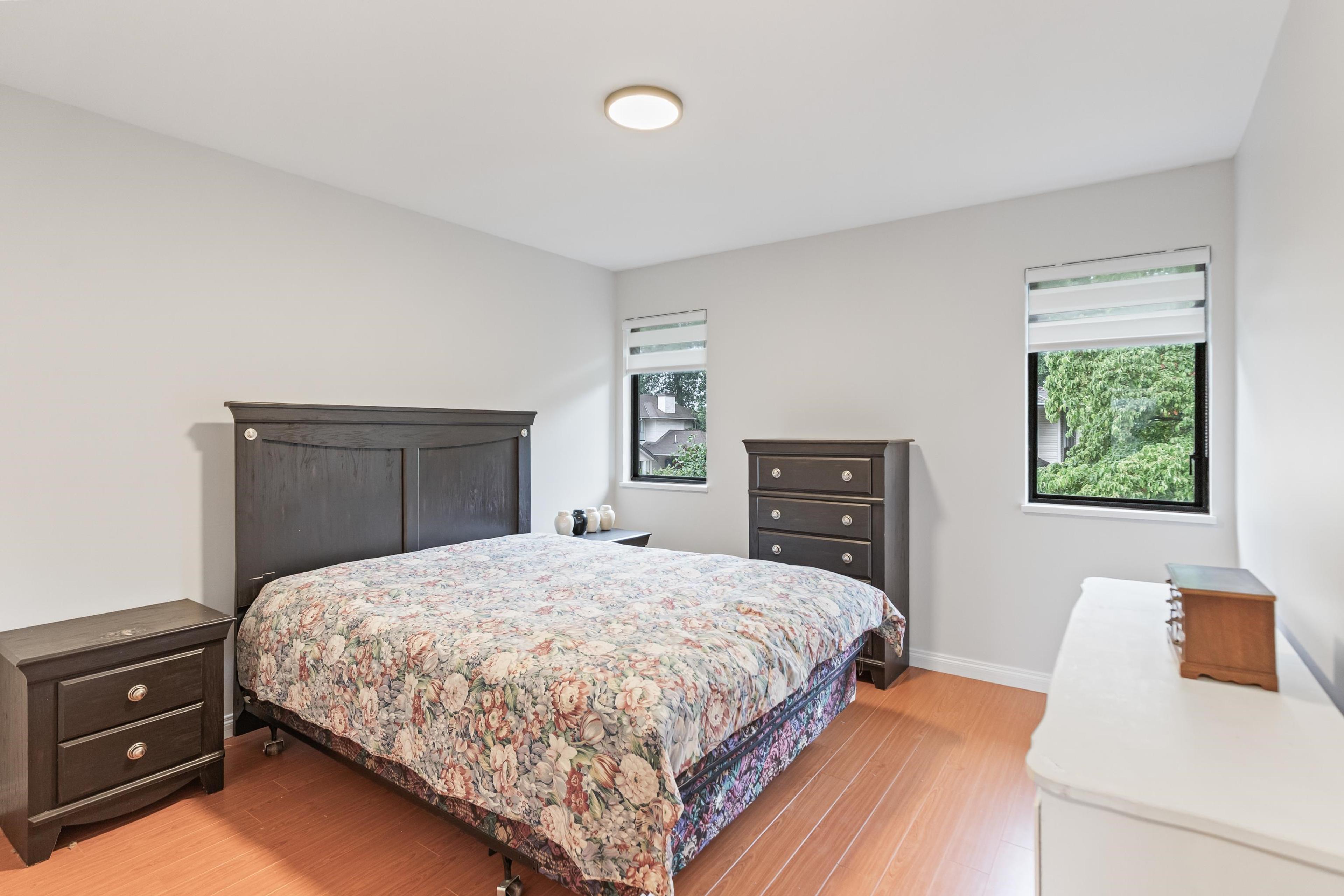 #12 20681 THORNE AVENUE - 19