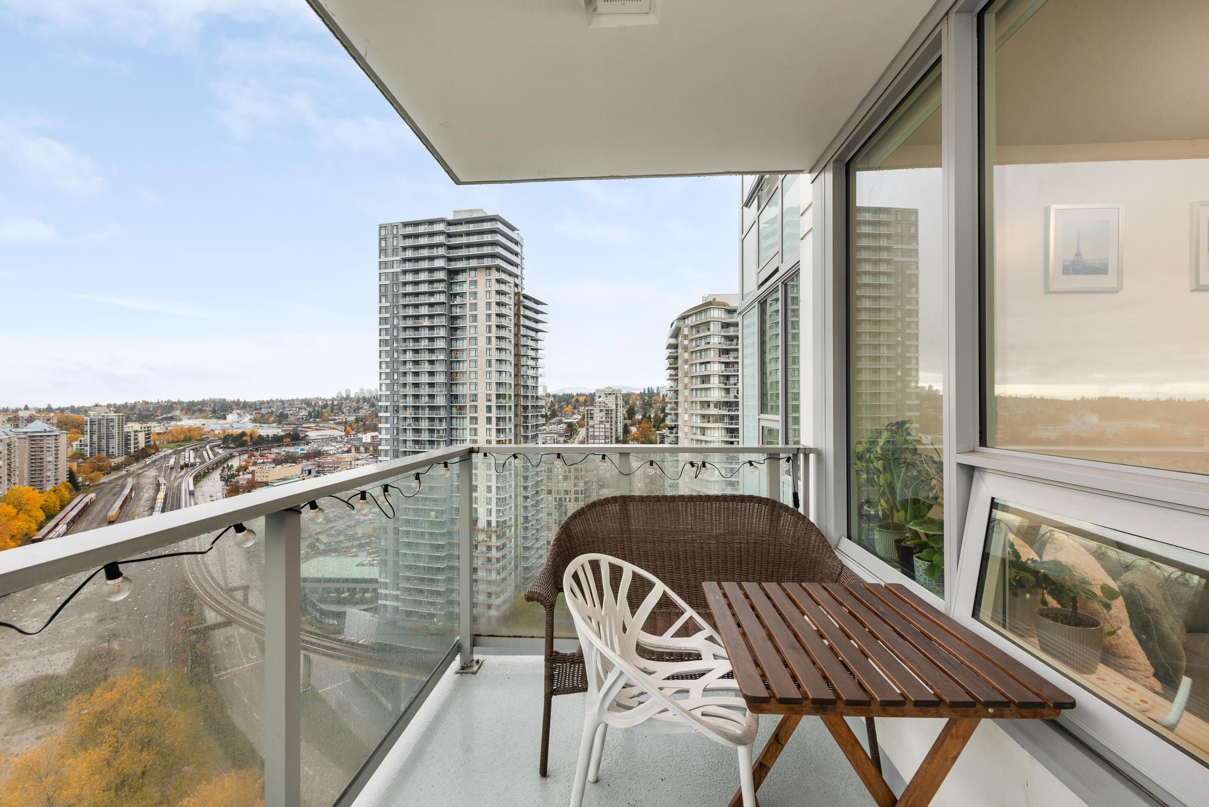 #2509 908 QUAYSIDE DRIVE - 17