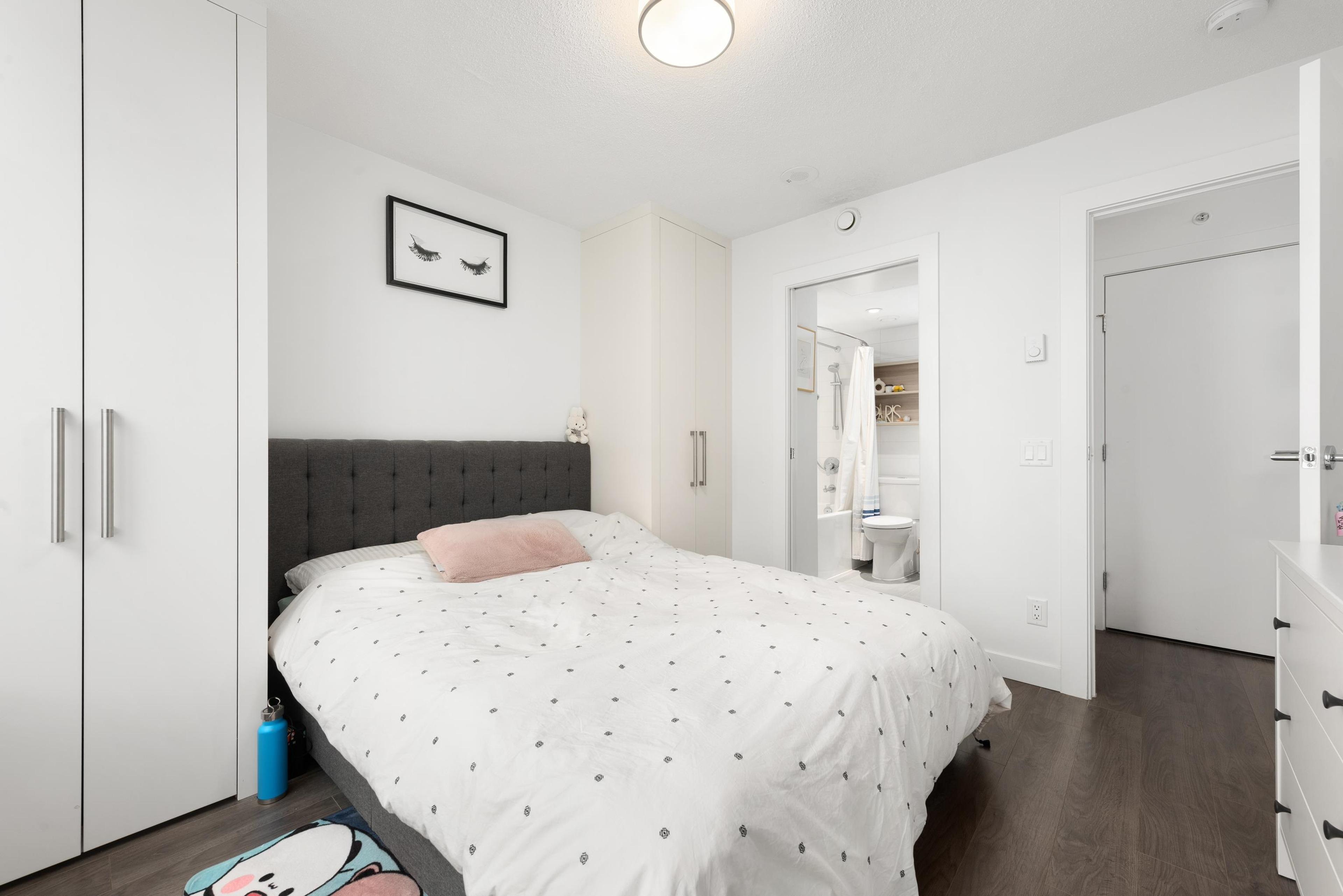 #2509 908 QUAYSIDE DRIVE - 12