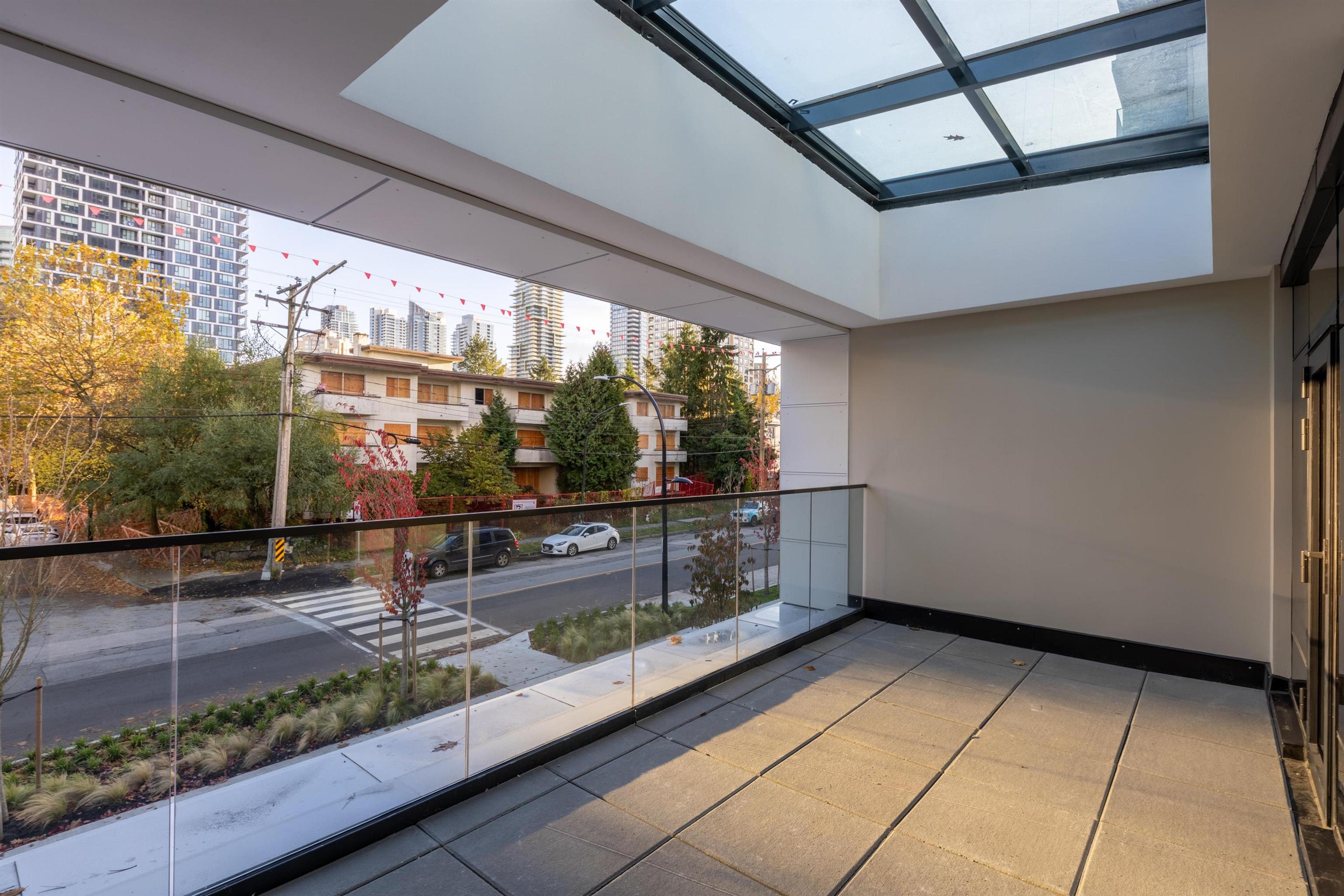 #106 5987 WILSON AVENUE - 12