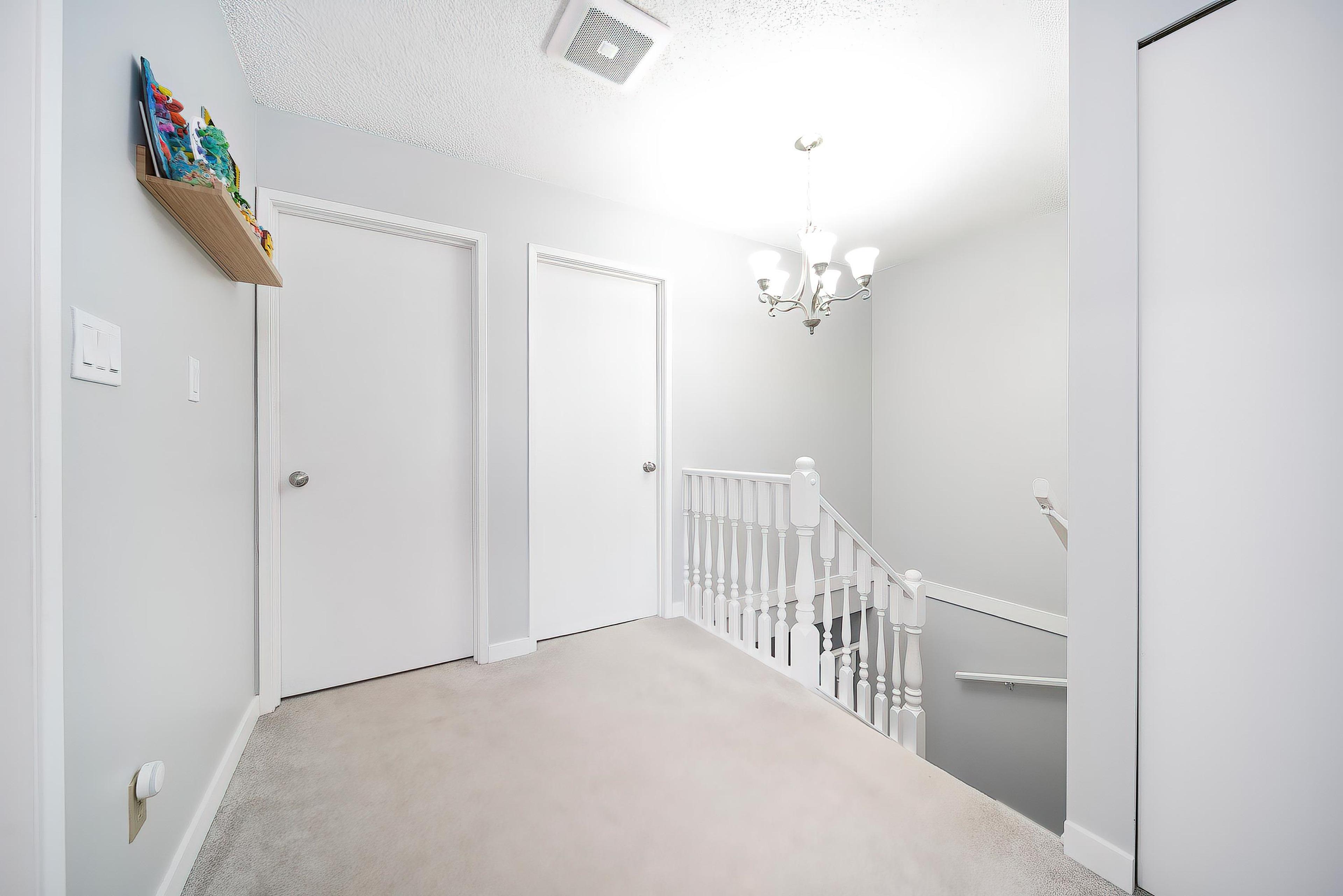 #50 10391 NO. 3 ROAD - 23