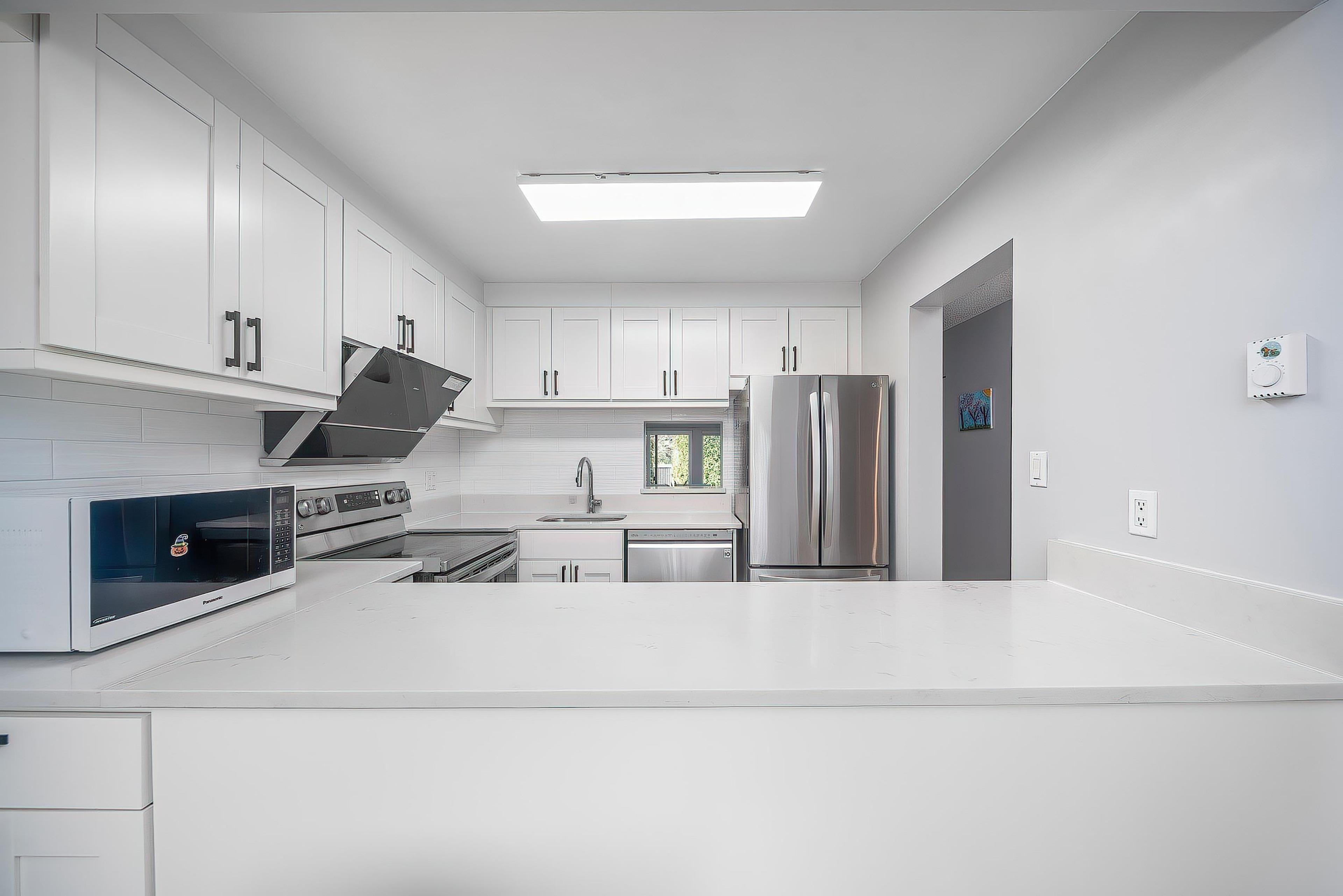 #50 10391 NO. 3 ROAD - 6