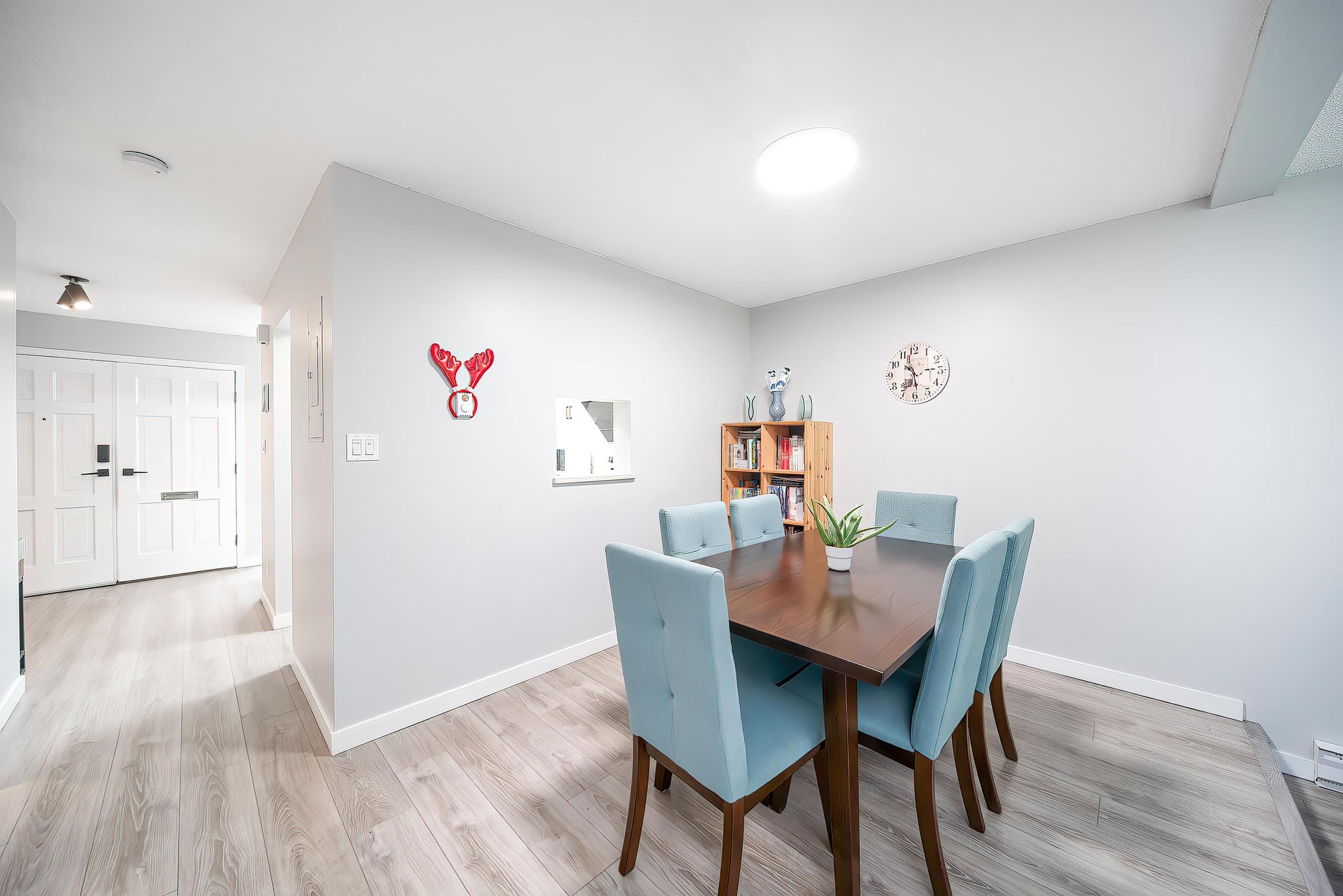 #50 10391 NO. 3 ROAD - 12