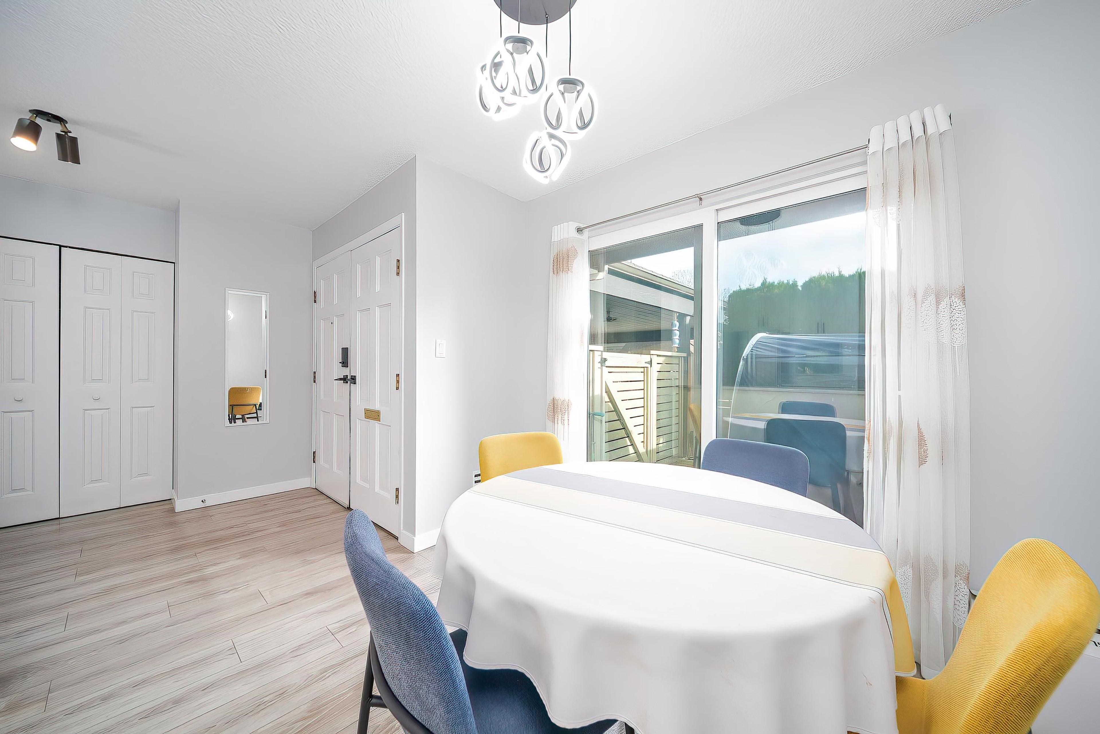 #50 10391 NO. 3 ROAD - 9