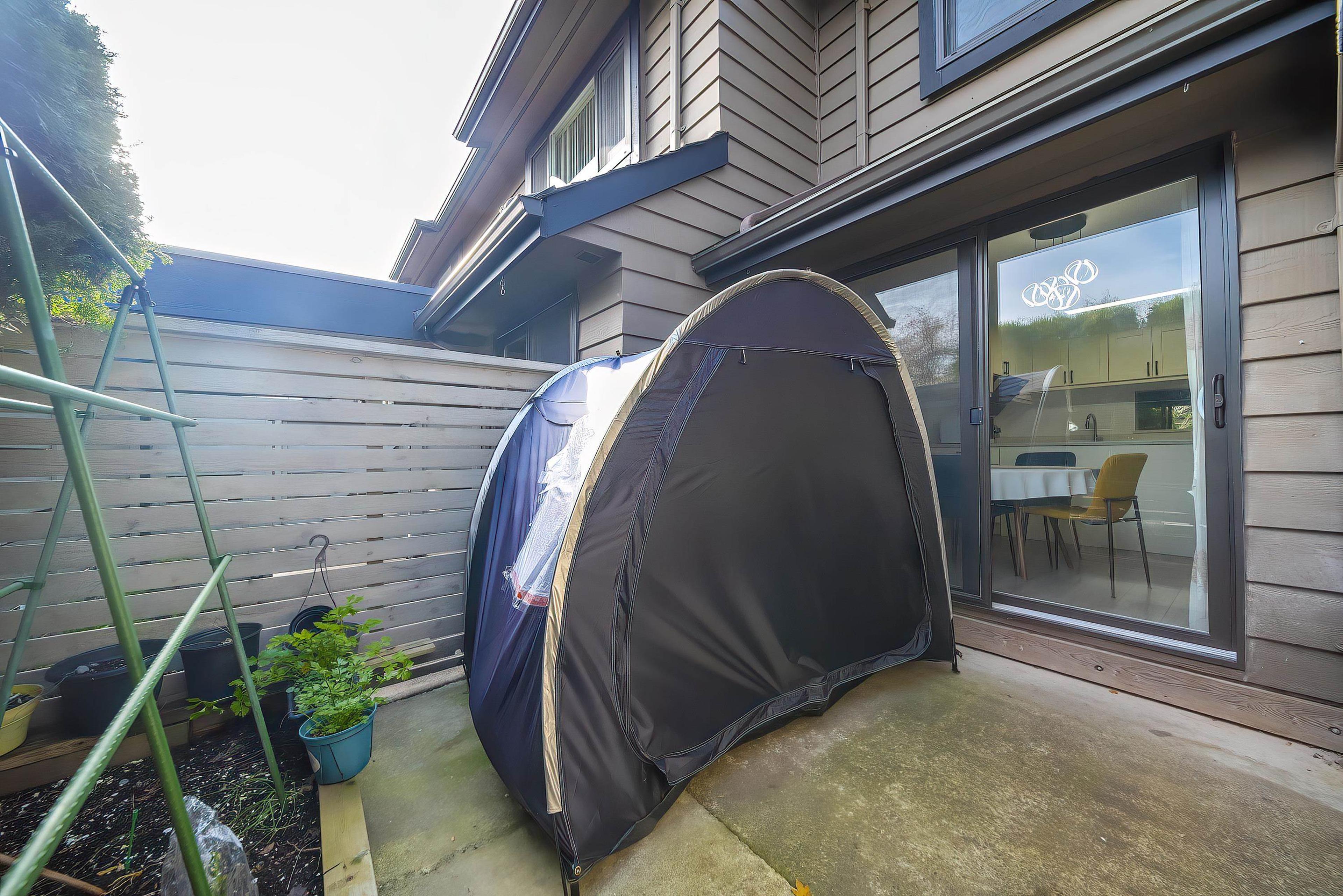 #50 10391 NO. 3 ROAD - 40