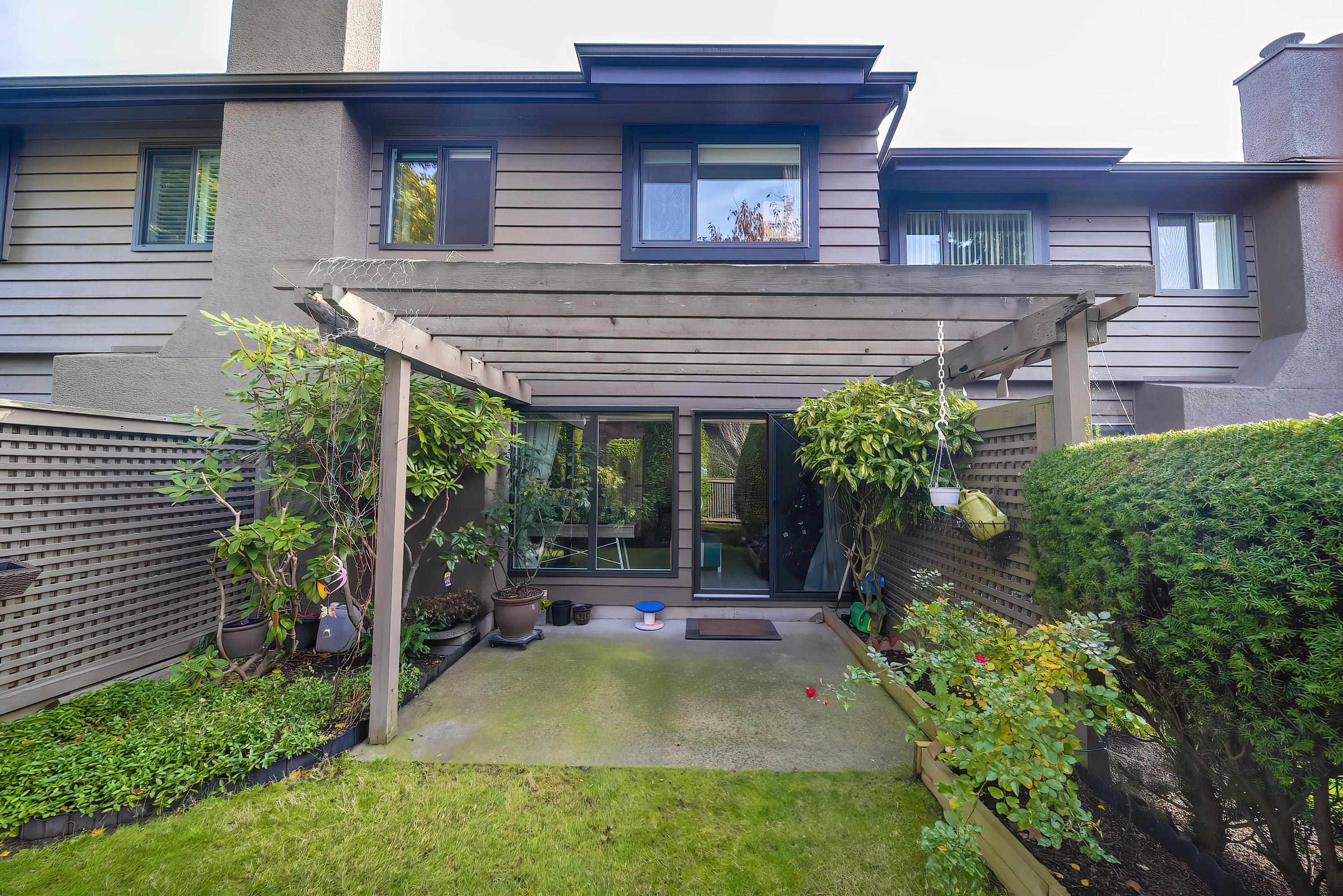 #50 10391 NO. 3 ROAD - 35