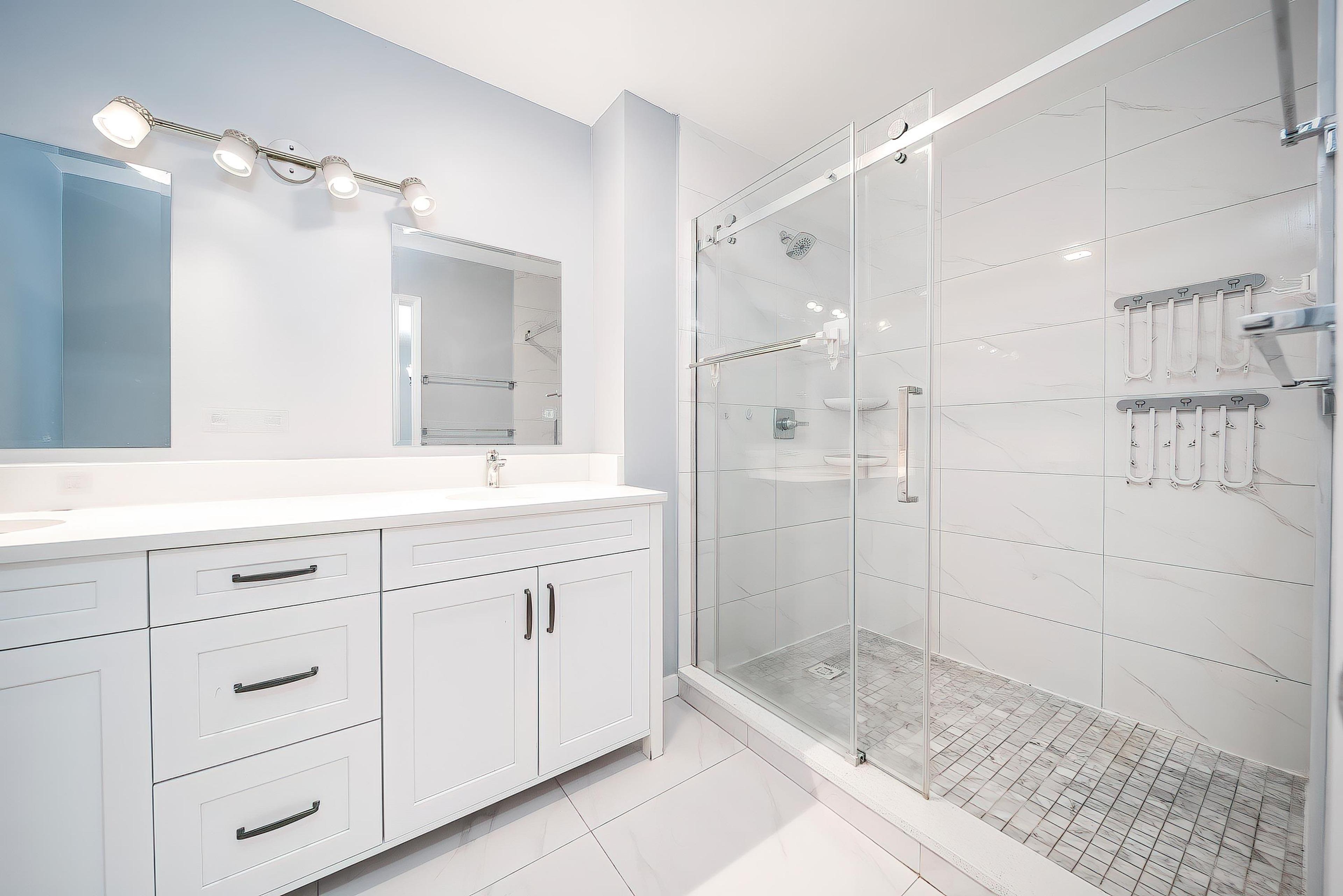 #50 10391 NO. 3 ROAD - 29