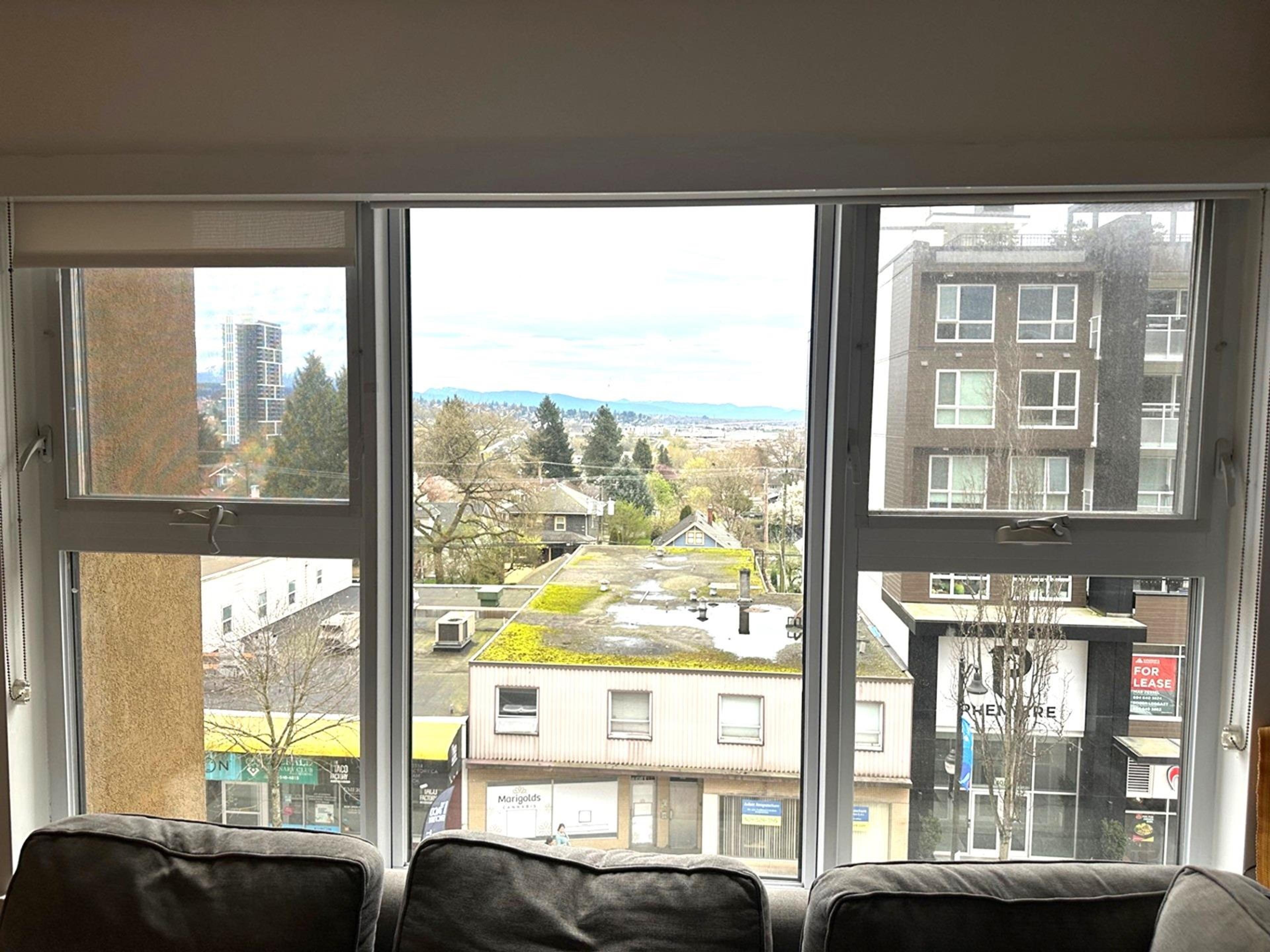 #503 415 E COLUMBIA STREET - 5