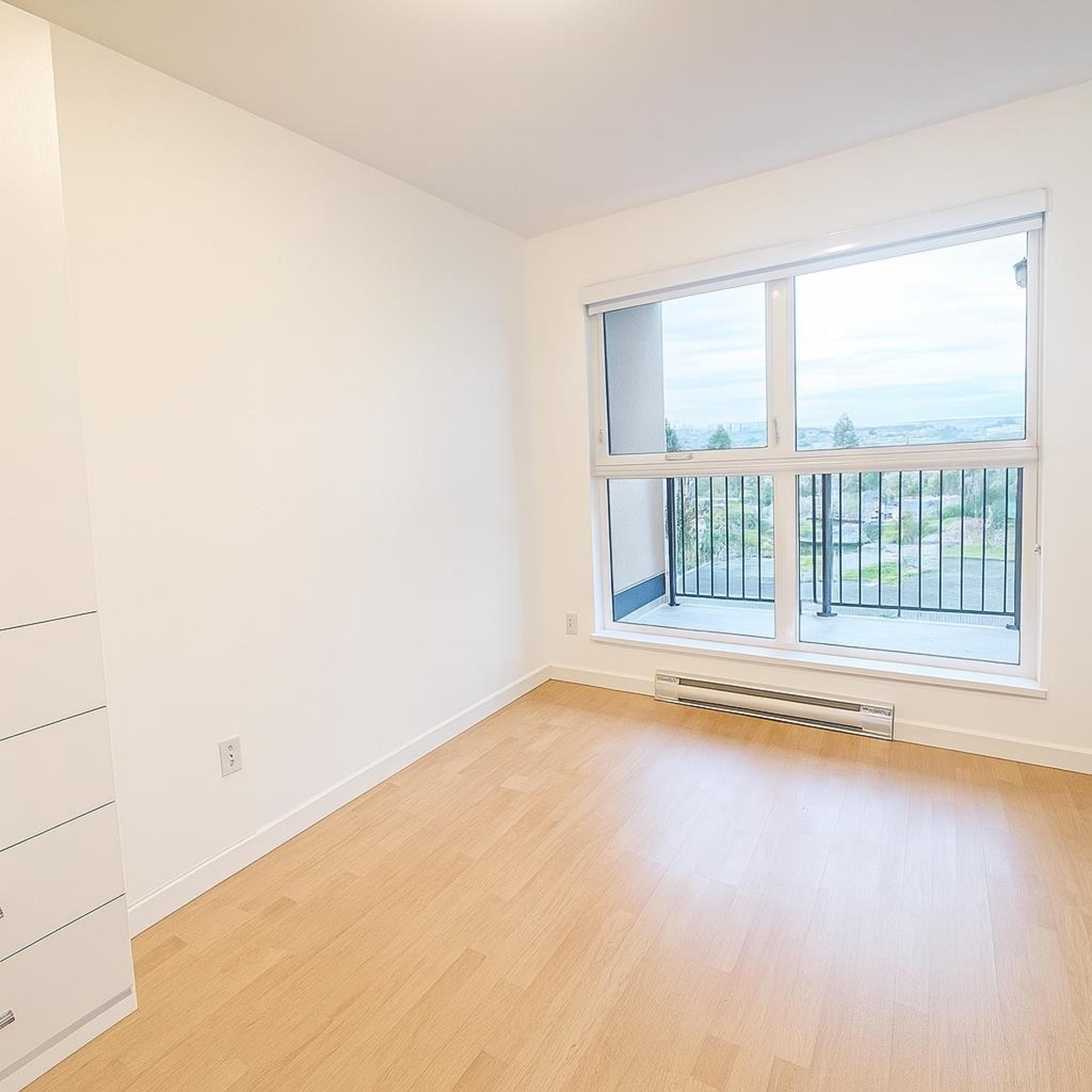 #503 415 E COLUMBIA STREET - 8