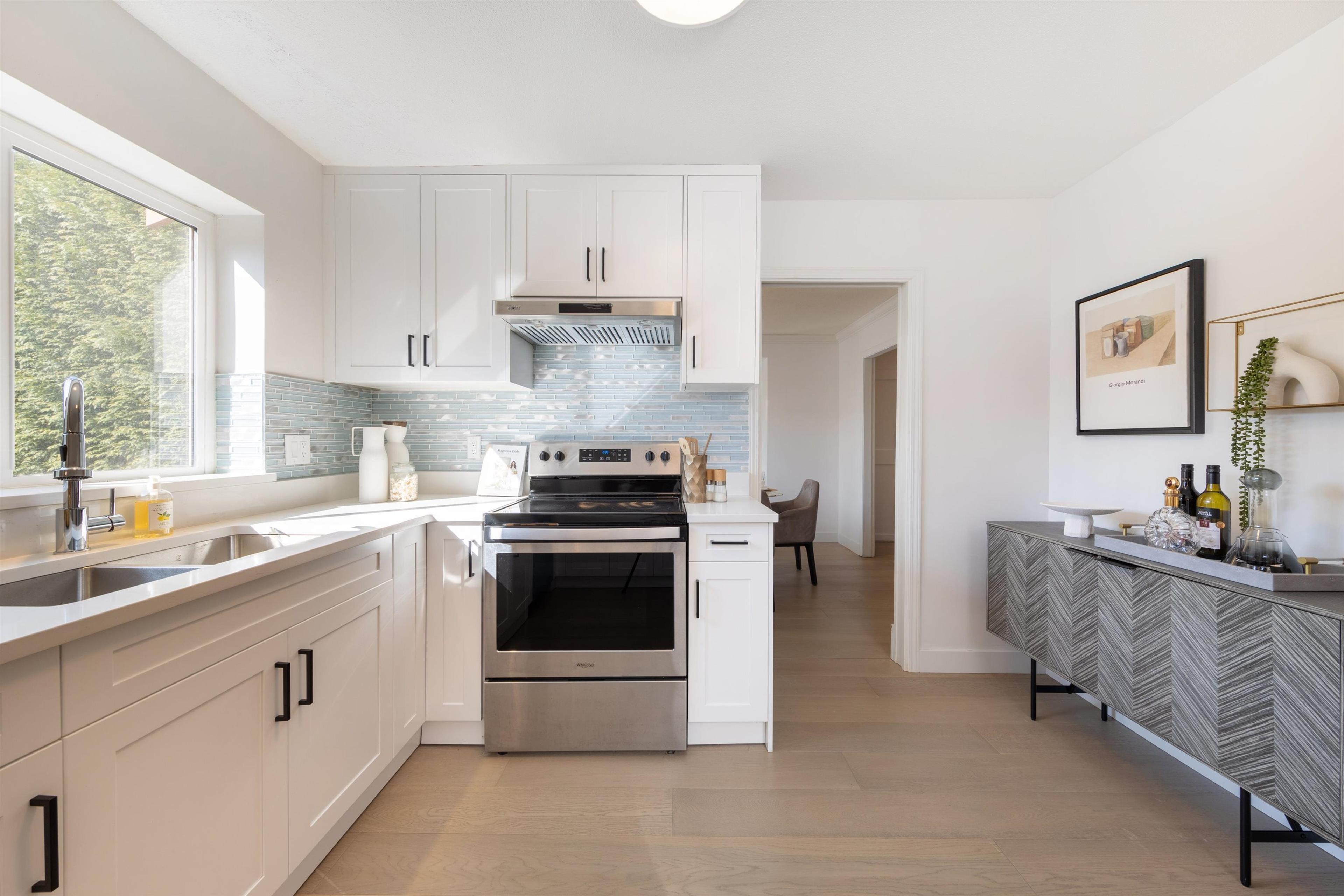 10535 LASSAM ROAD - 17