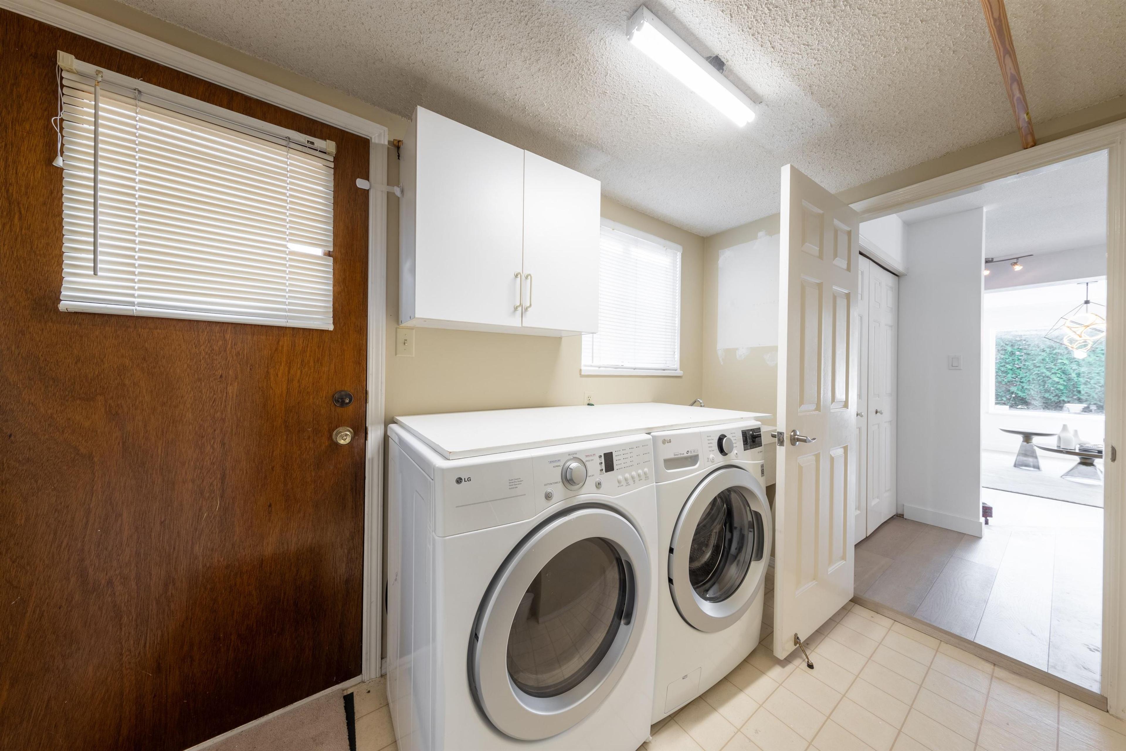 10535 LASSAM ROAD - 36