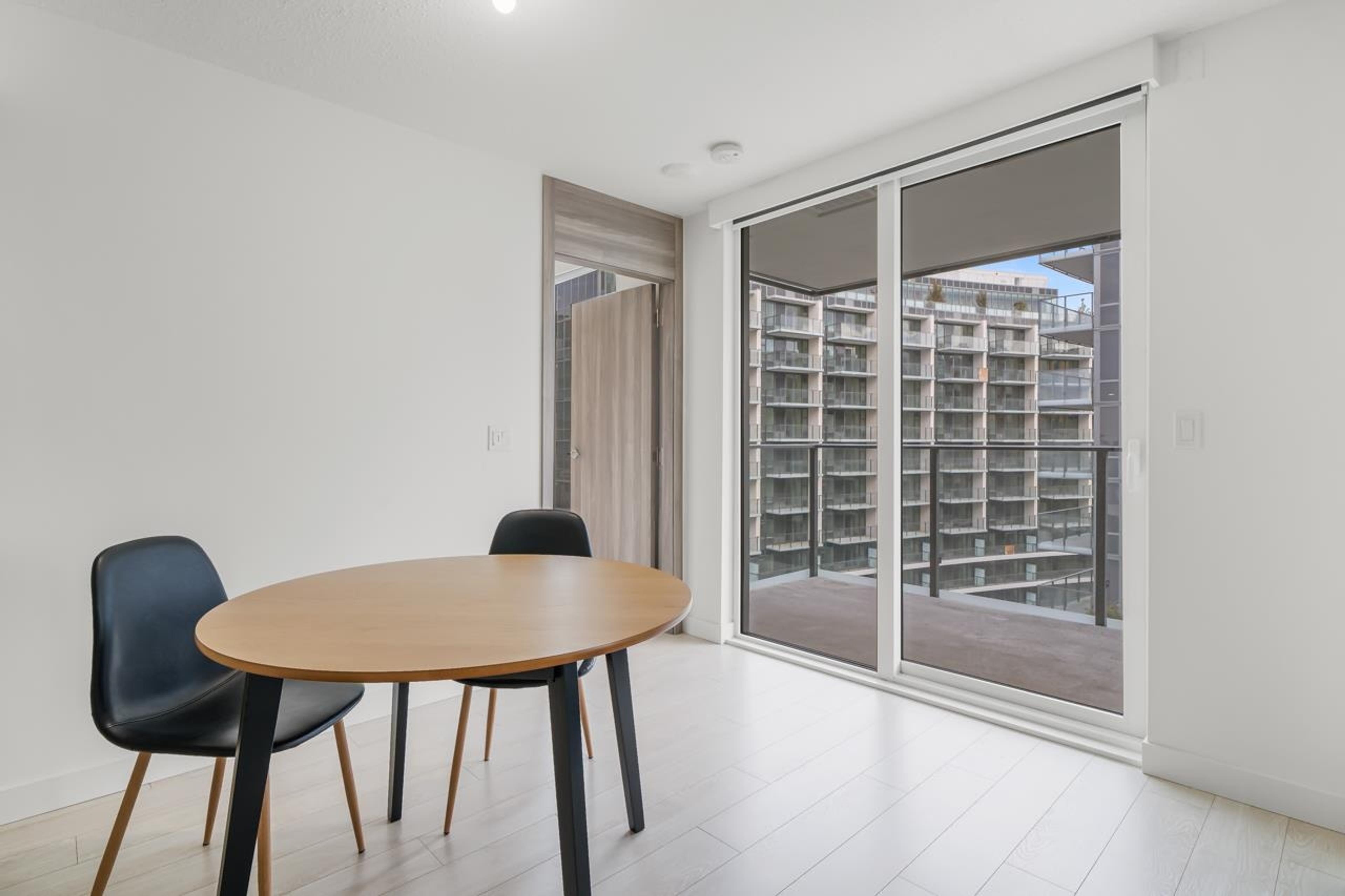 #908 8555 CAPSTAN WAY - 10