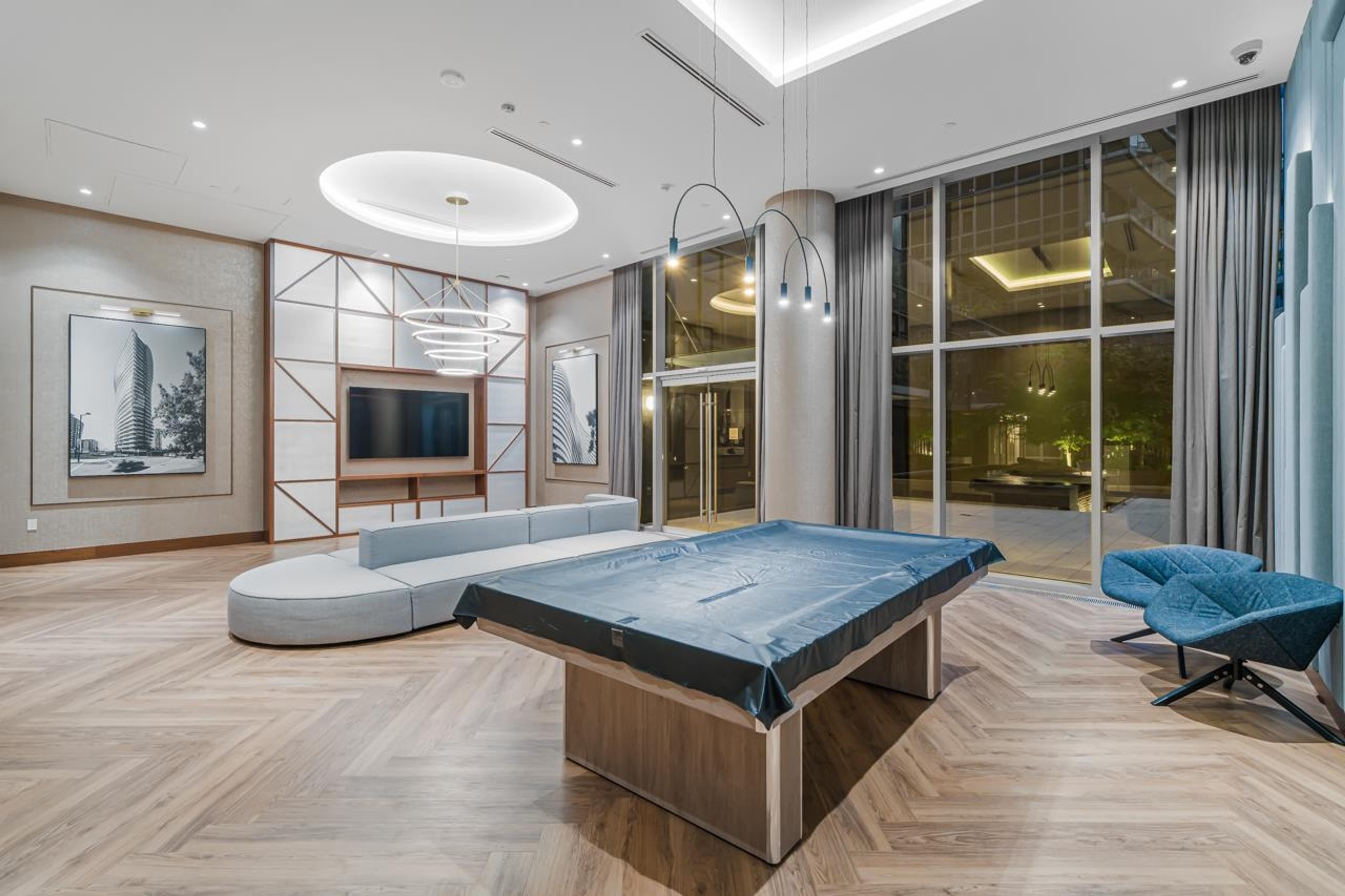 #908 8555 CAPSTAN WAY - 29