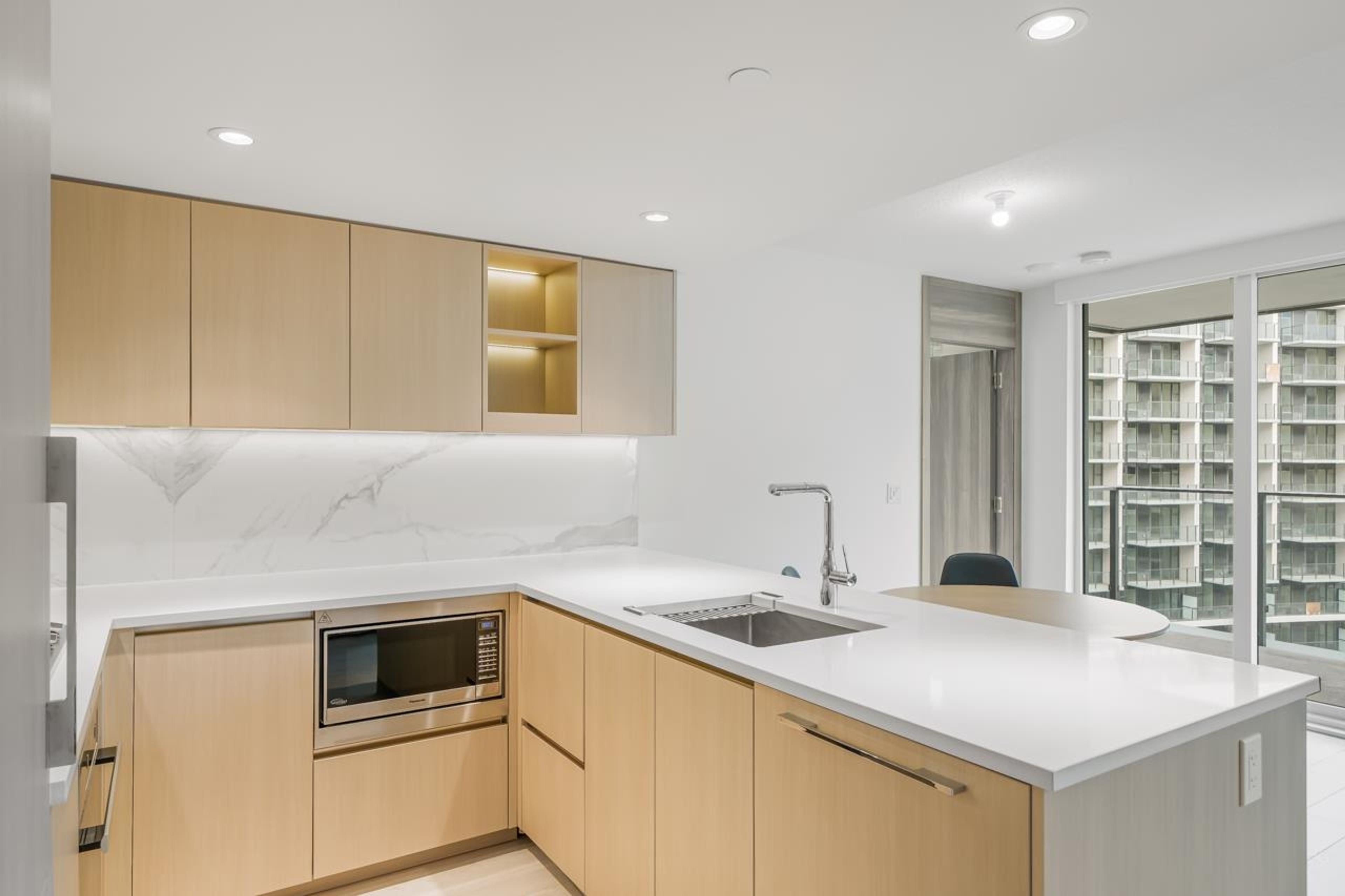 #908 8555 CAPSTAN WAY - 4