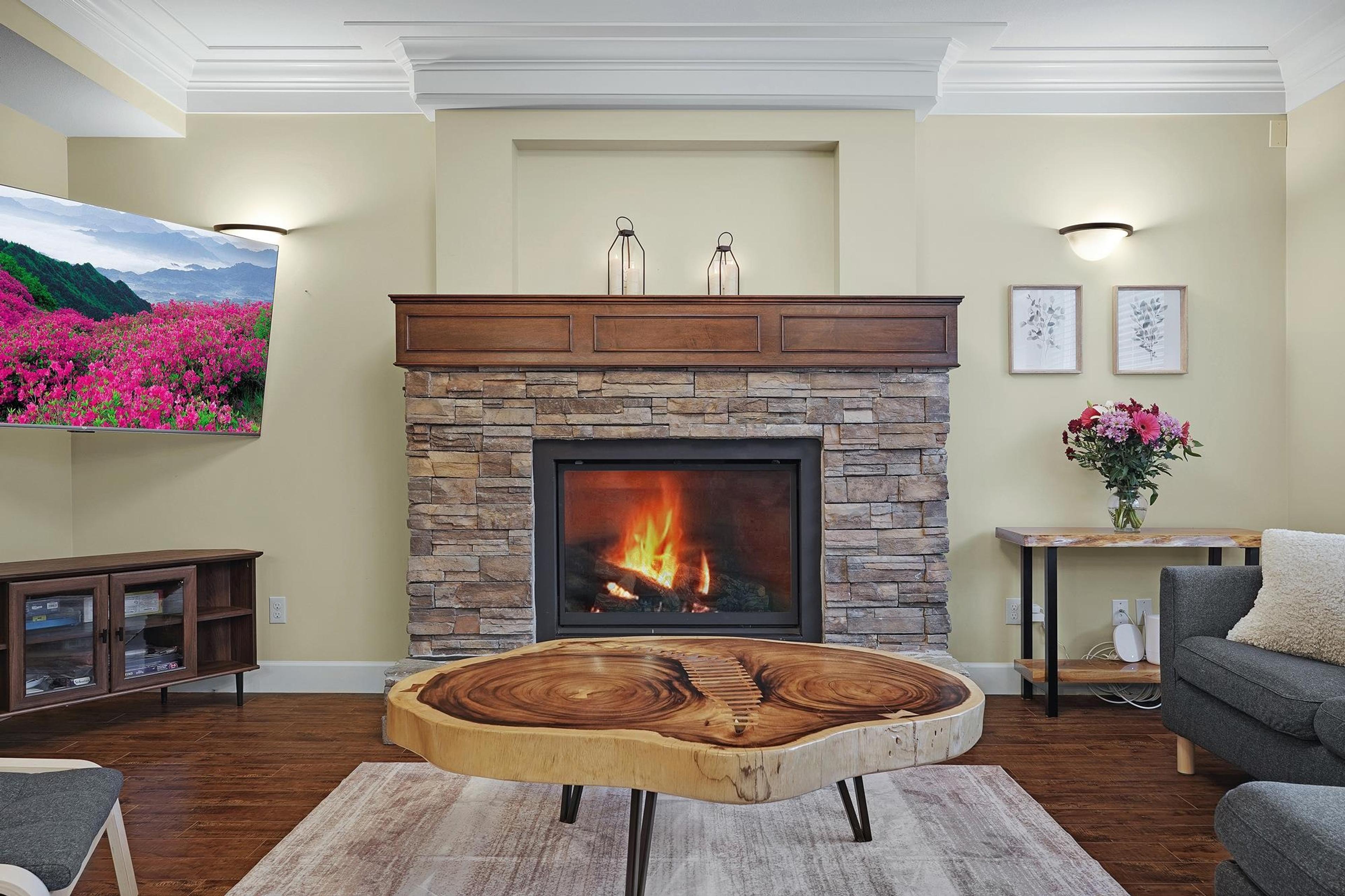 11229 CREEKSIDE STREET - 13