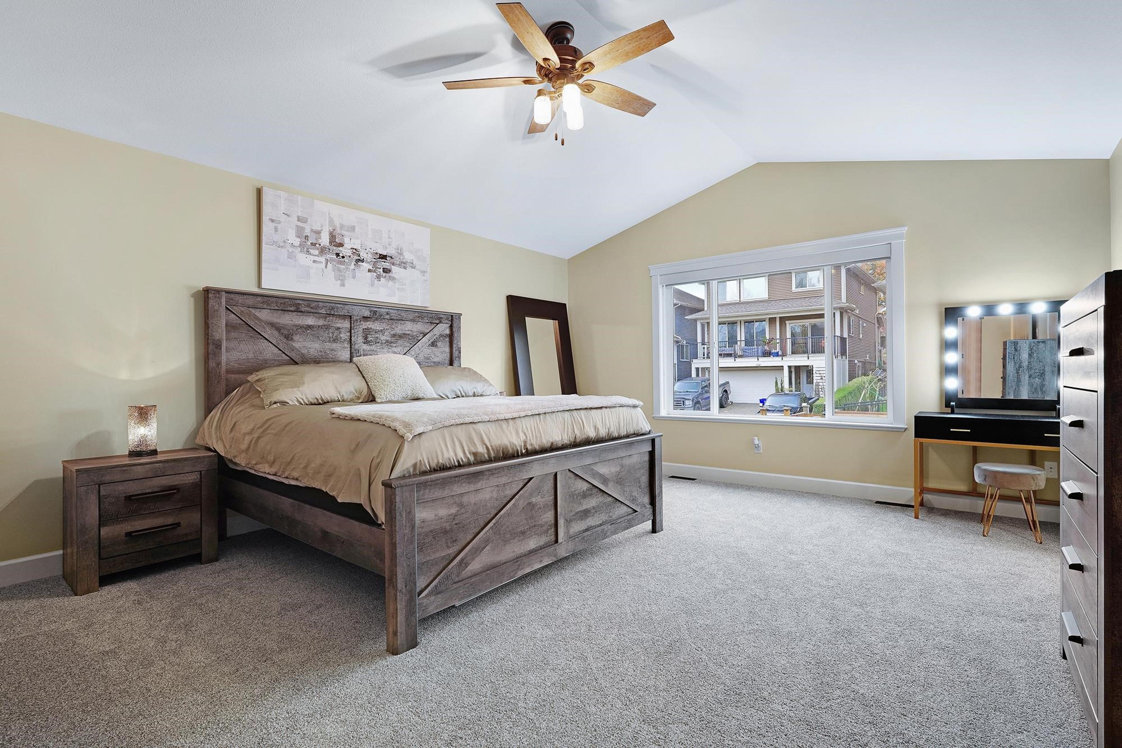 11229 CREEKSIDE STREET - 24