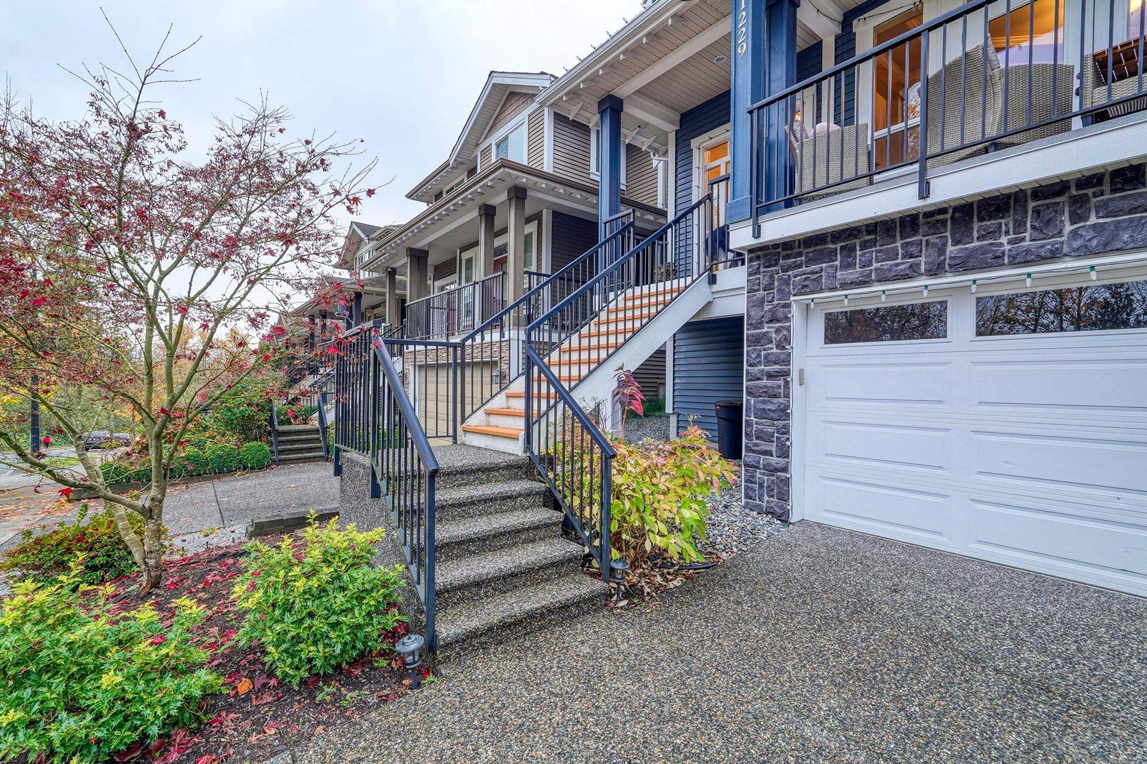 11229 CREEKSIDE STREET - 4