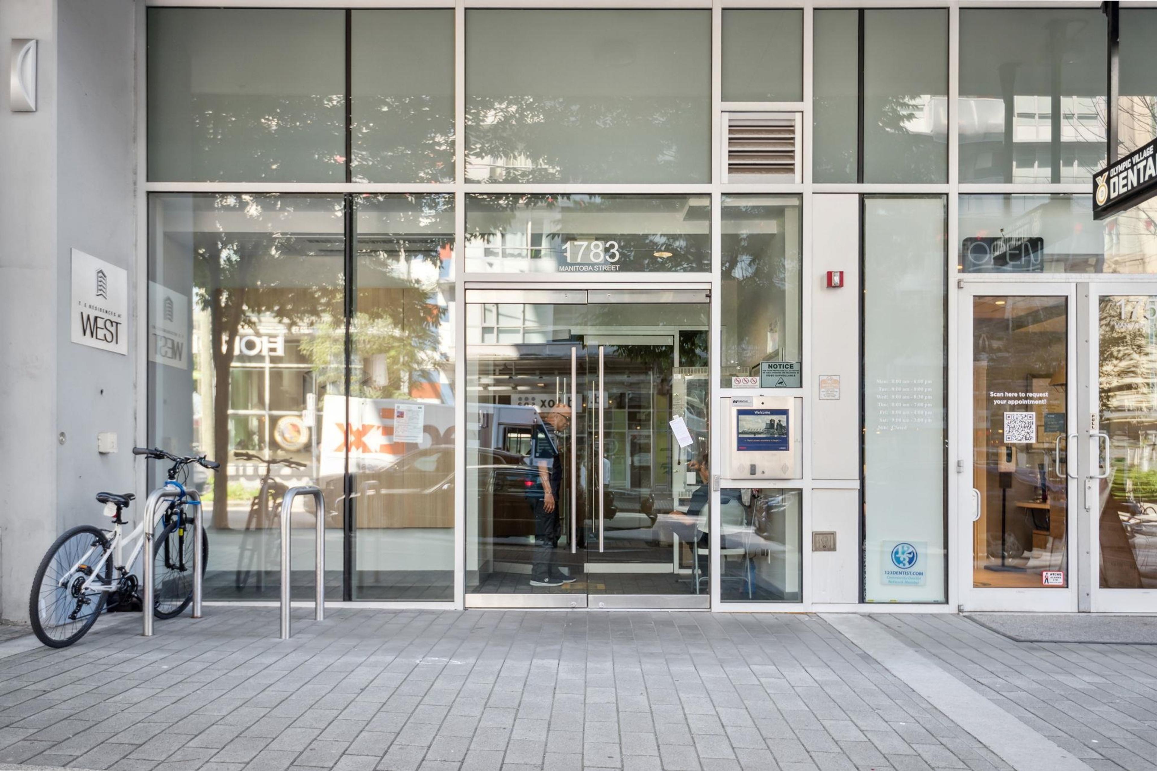 1783 Manitoba Street, Vancouver - Exteriors - Photo 1