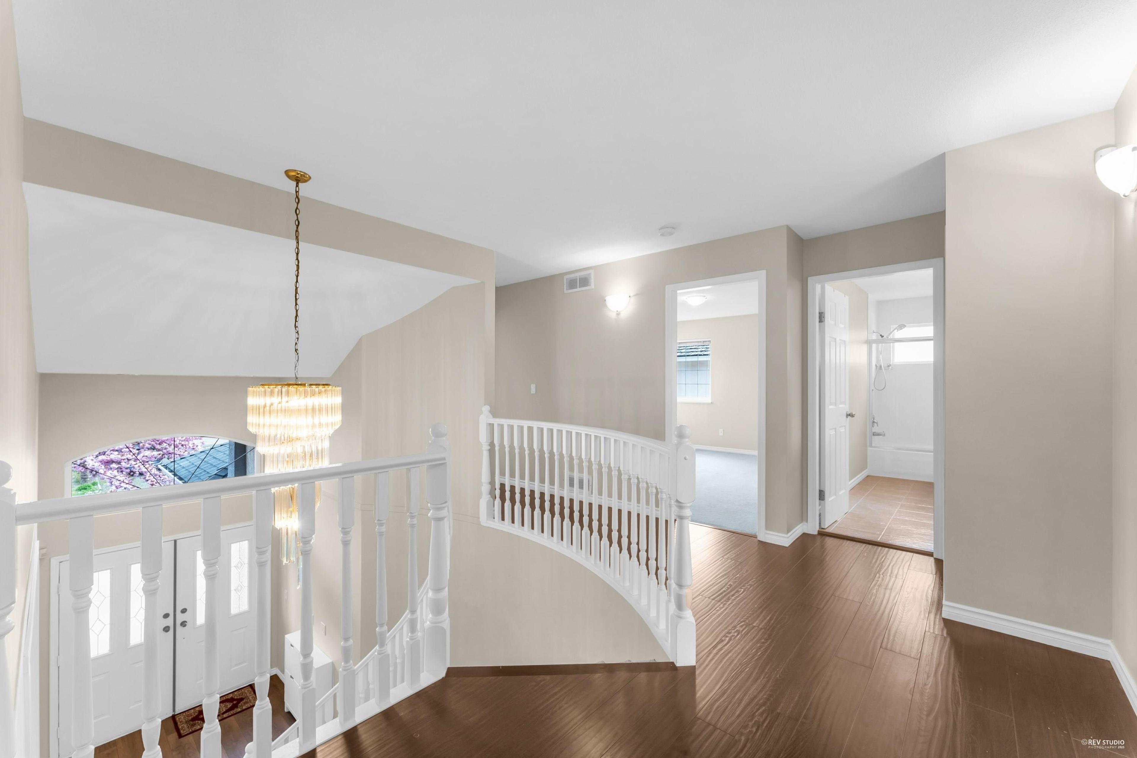 15674 101A AVENUE - 21