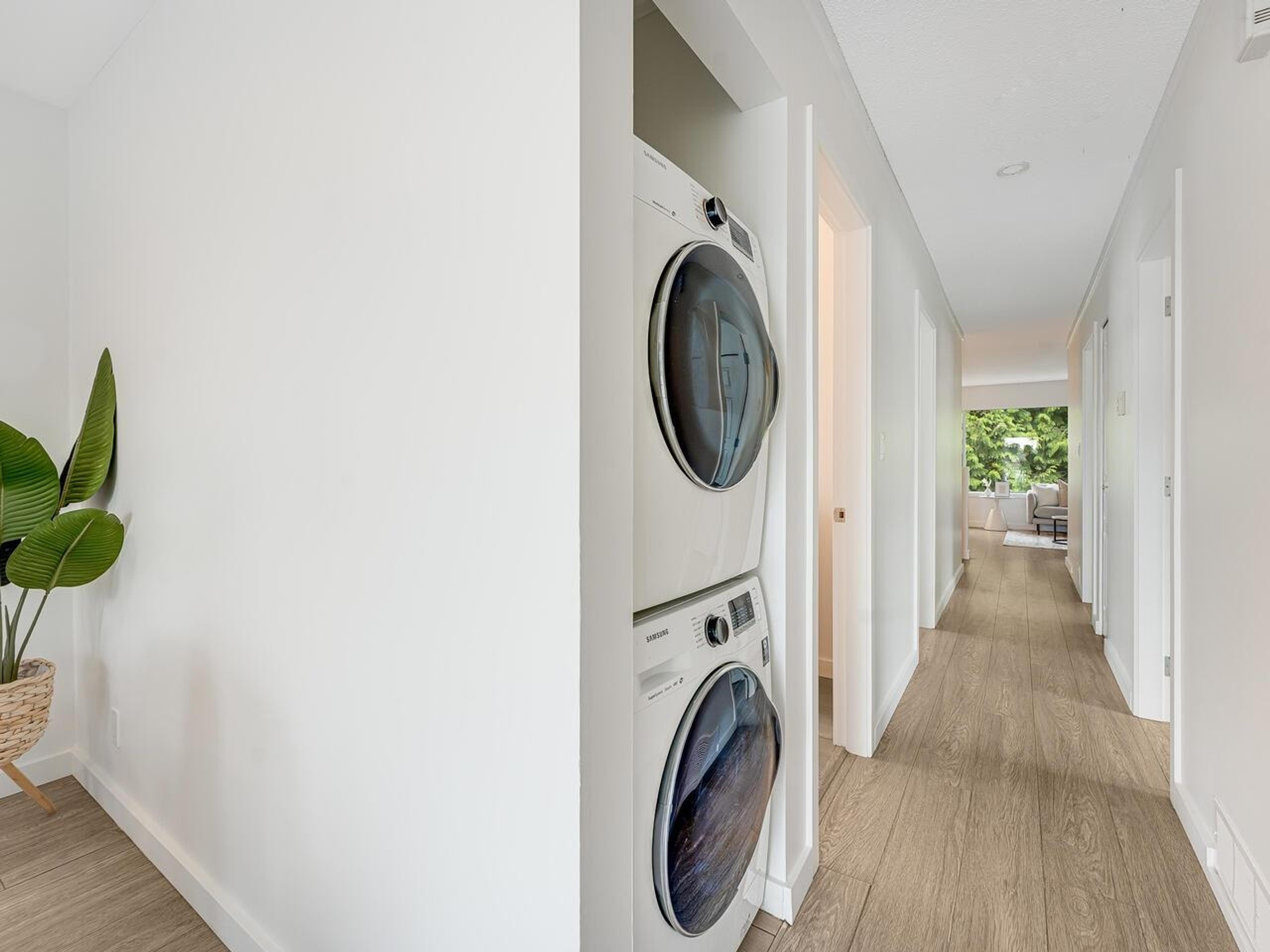 1732 PRAIRIE AVENUE - 19