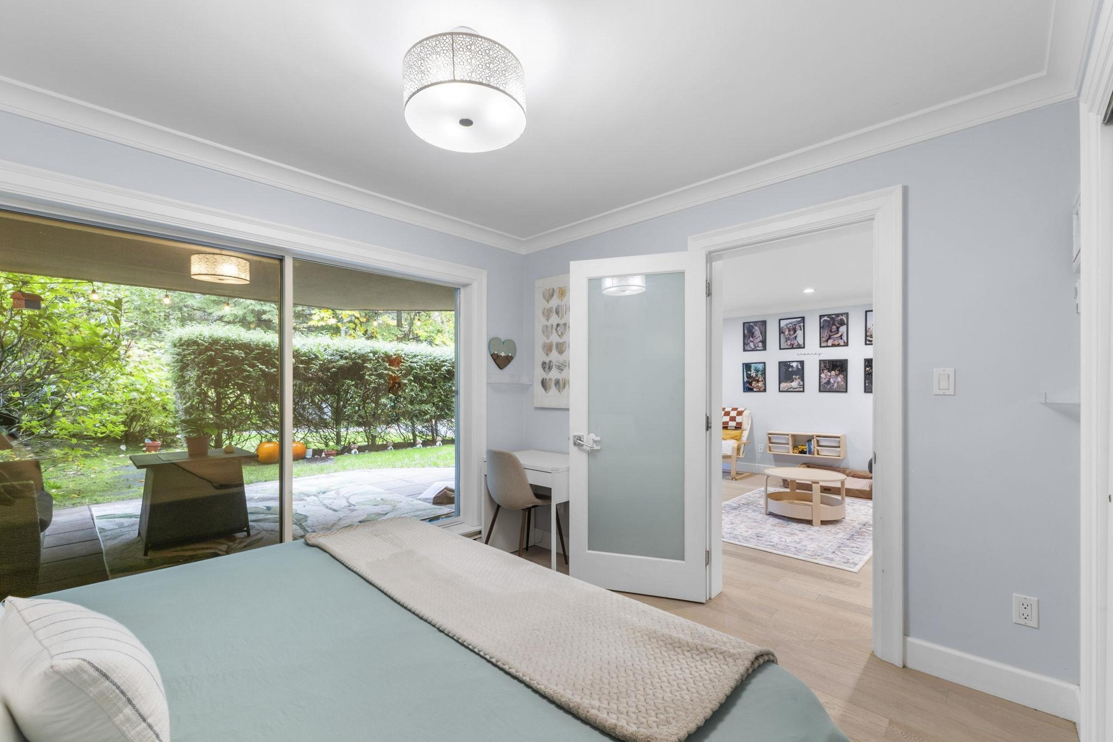 #102 1500 OSTLER COURT - 20