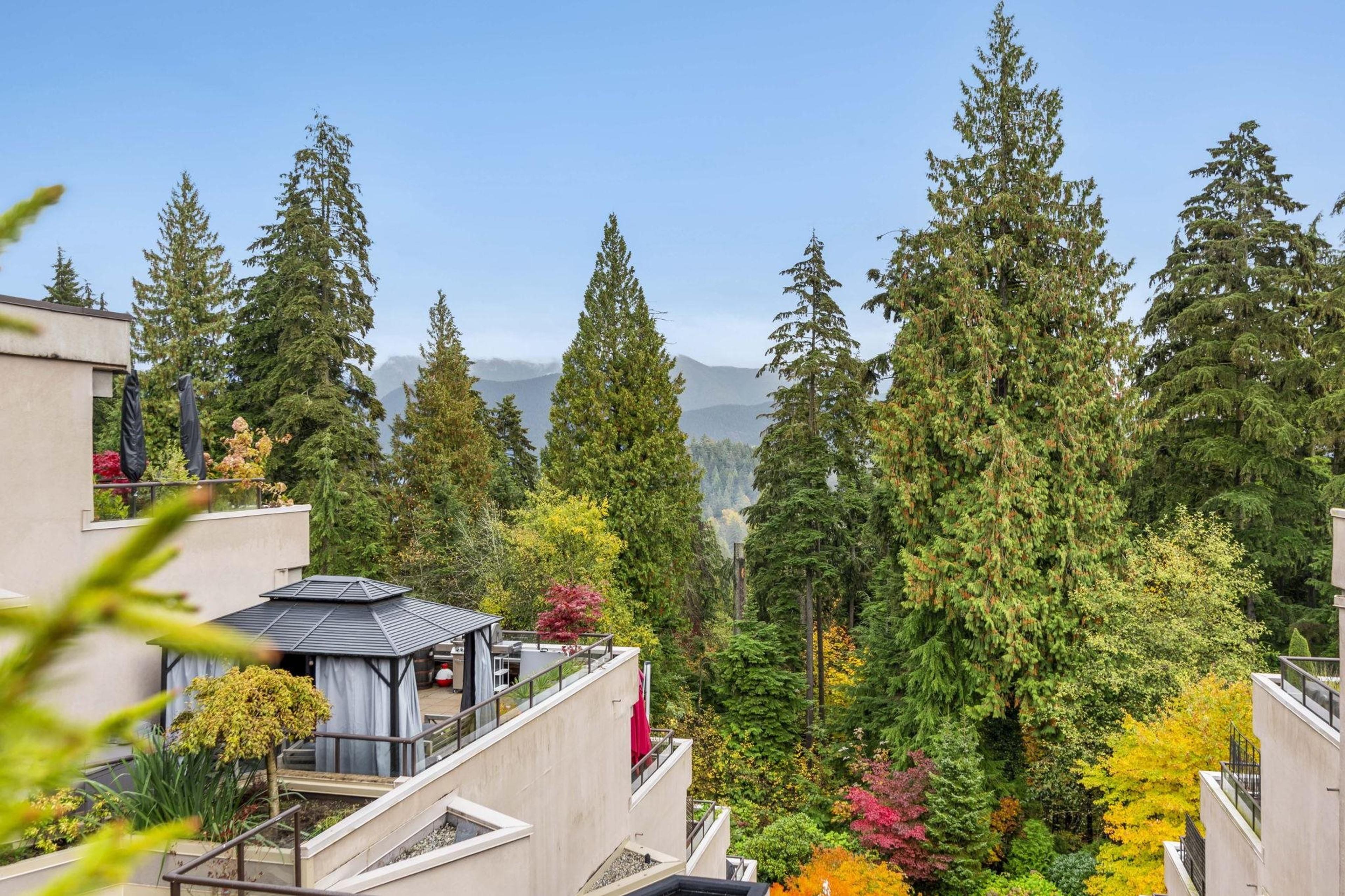 #102 1500 OSTLER COURT - 38