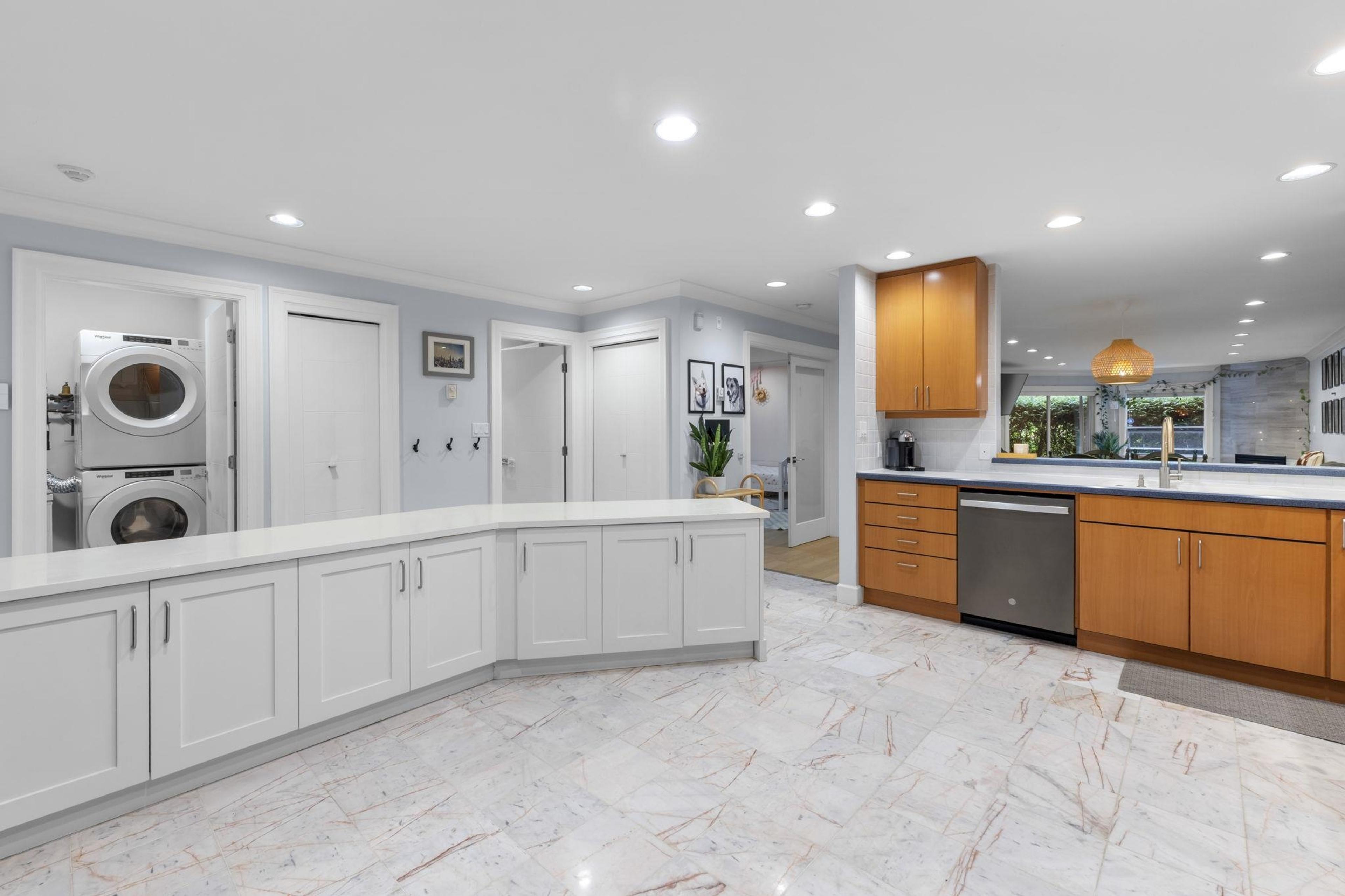 #102 1500 OSTLER COURT - 14