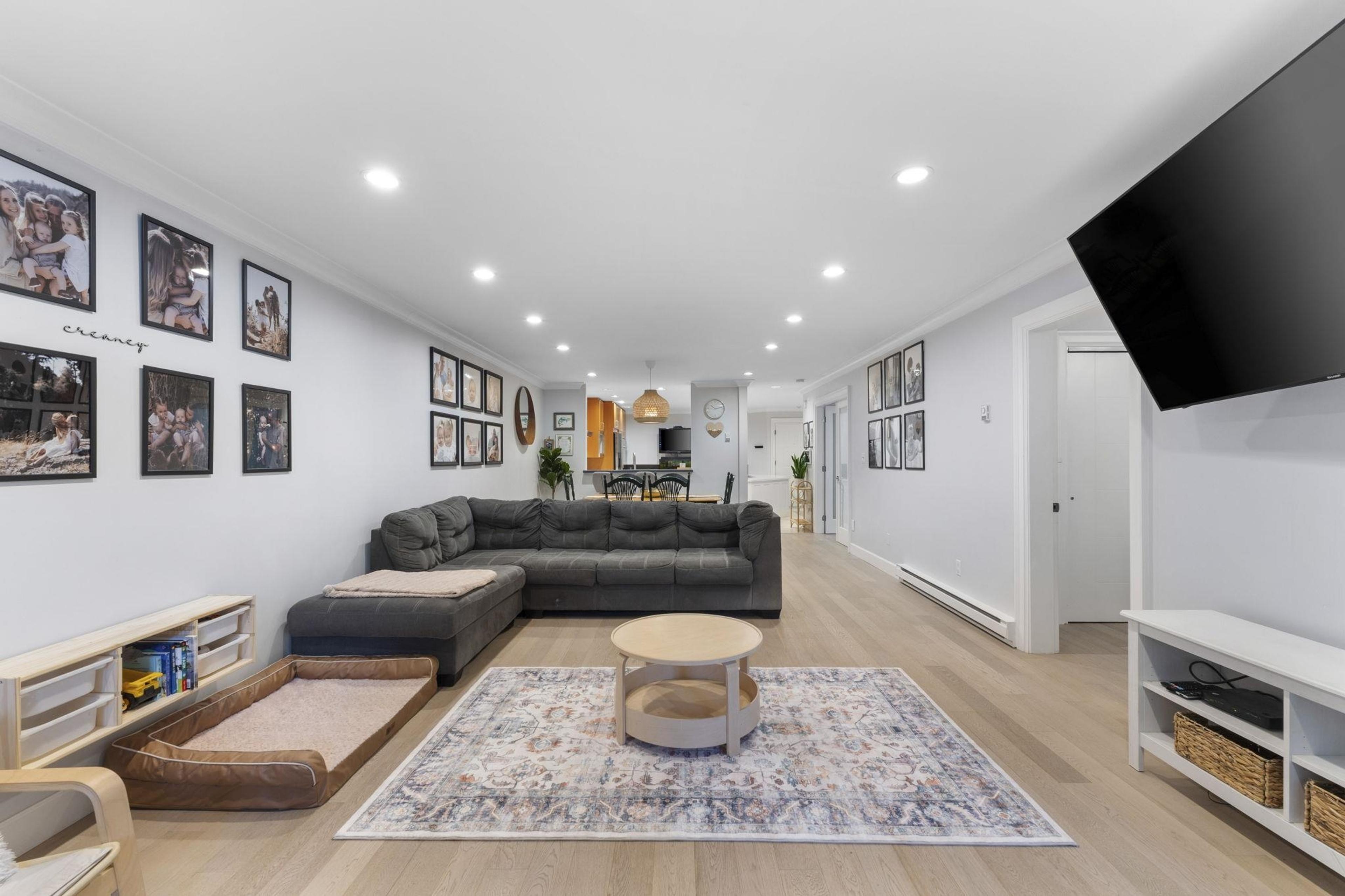 #102 1500 OSTLER COURT - 4