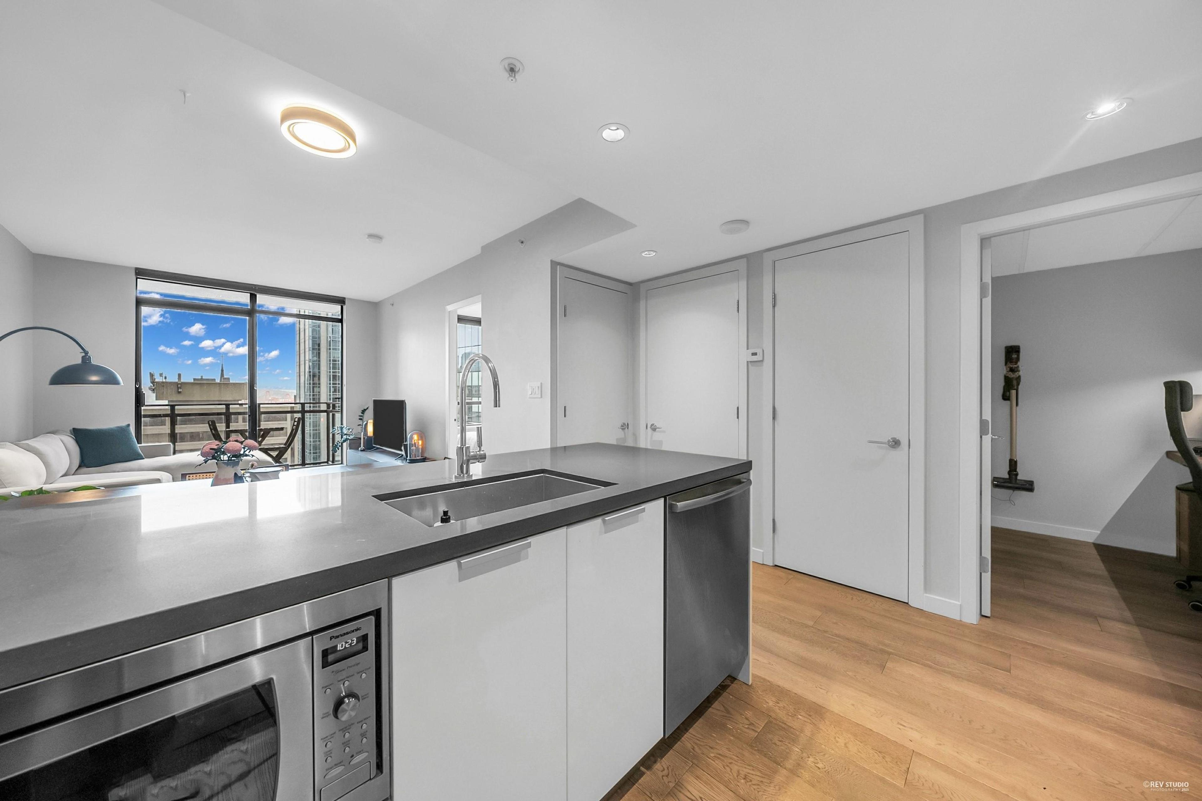 #1907 788 RICHARDS STREET - 13