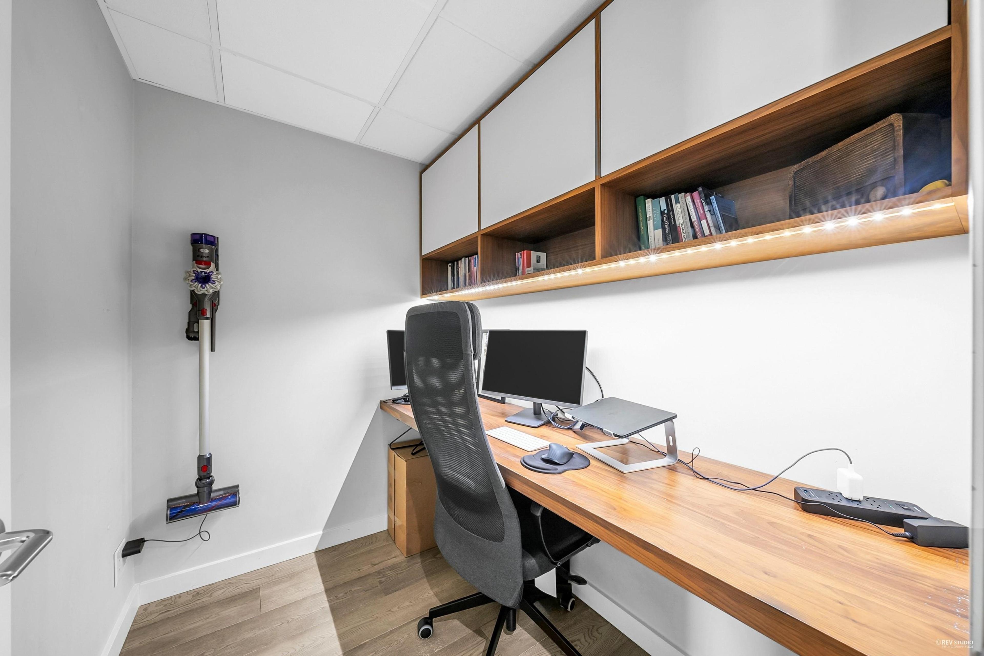 #1907 788 RICHARDS STREET - 17