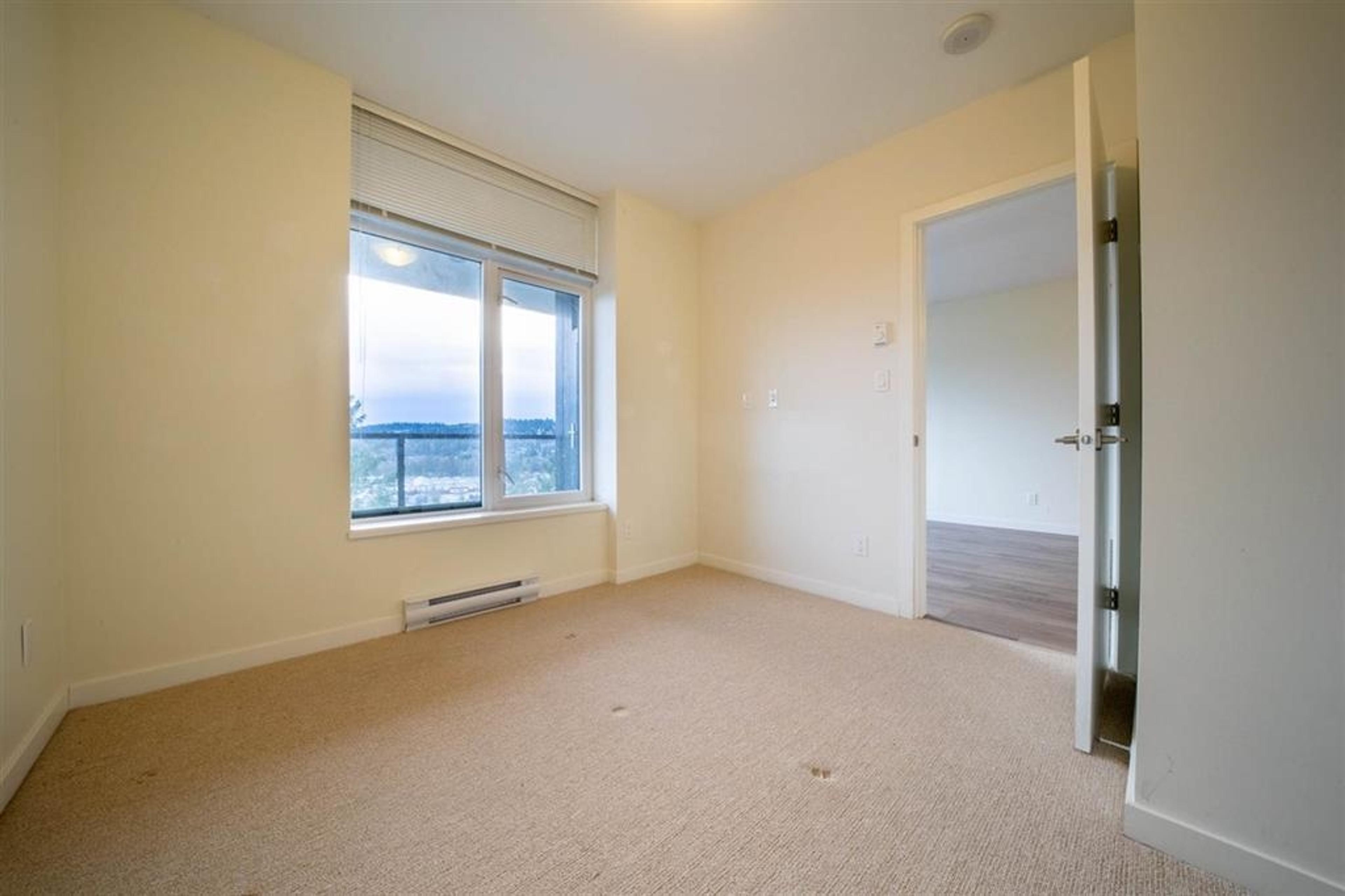 #1905 3080 LINCOLN AVENUE - 13