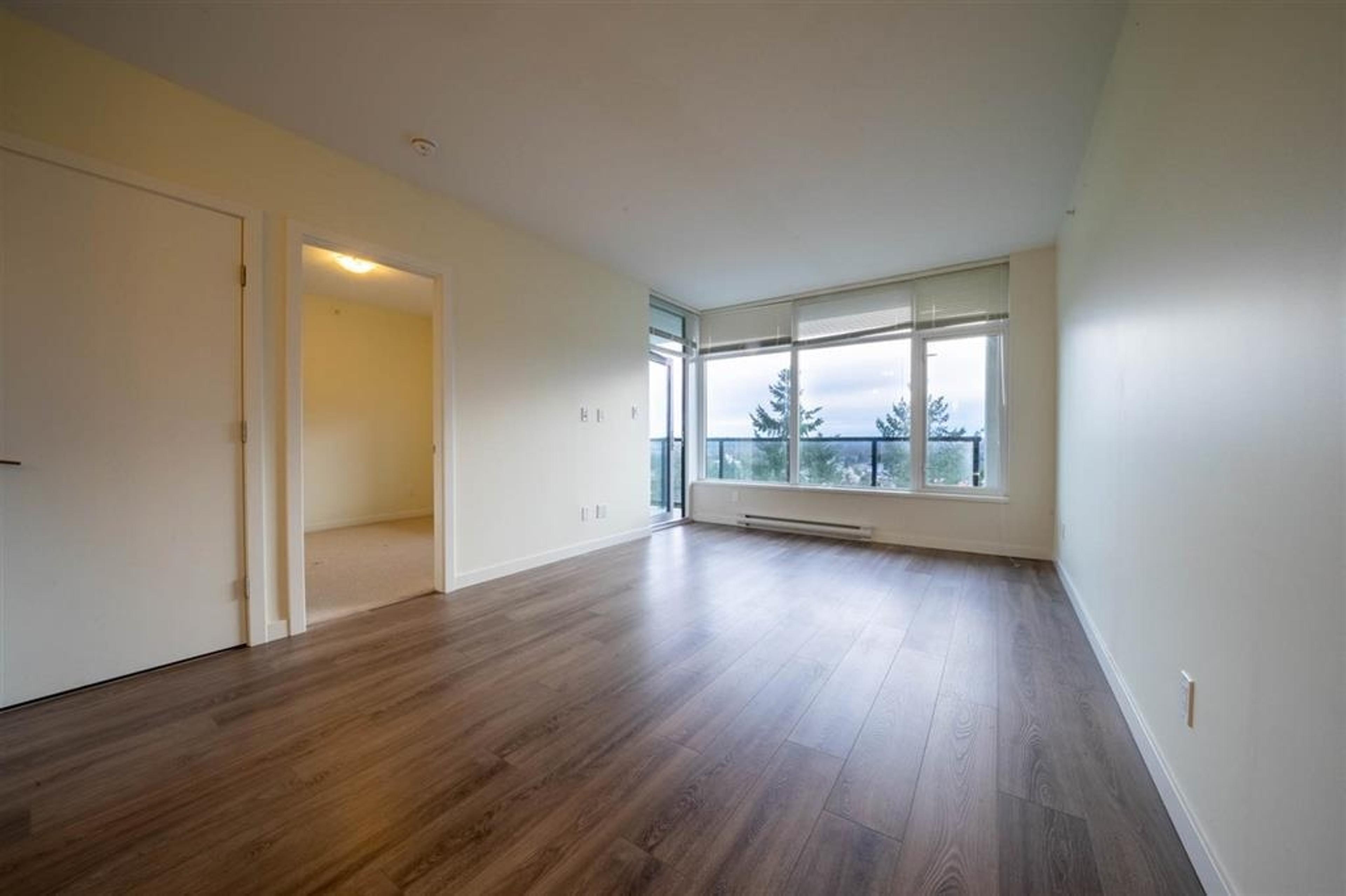 #1905 3080 LINCOLN AVENUE - 8