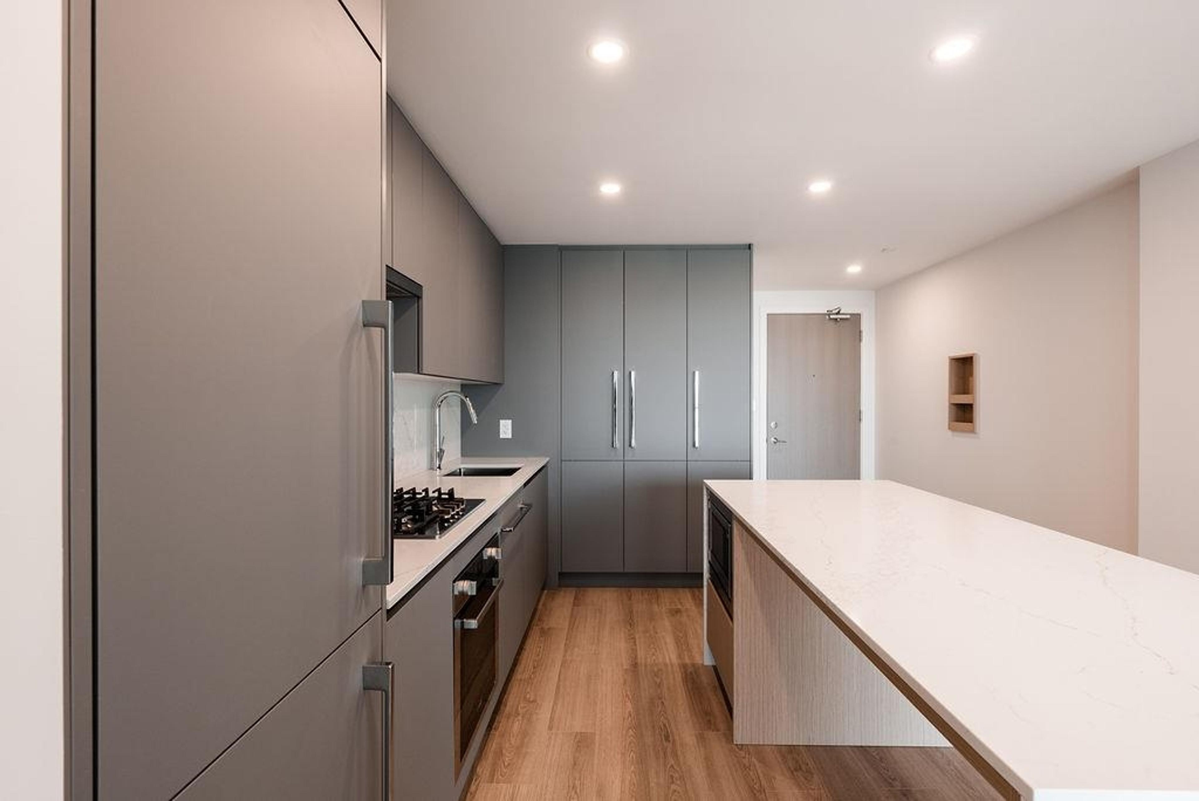 #1201 5593 NO. 3 ROAD - 12