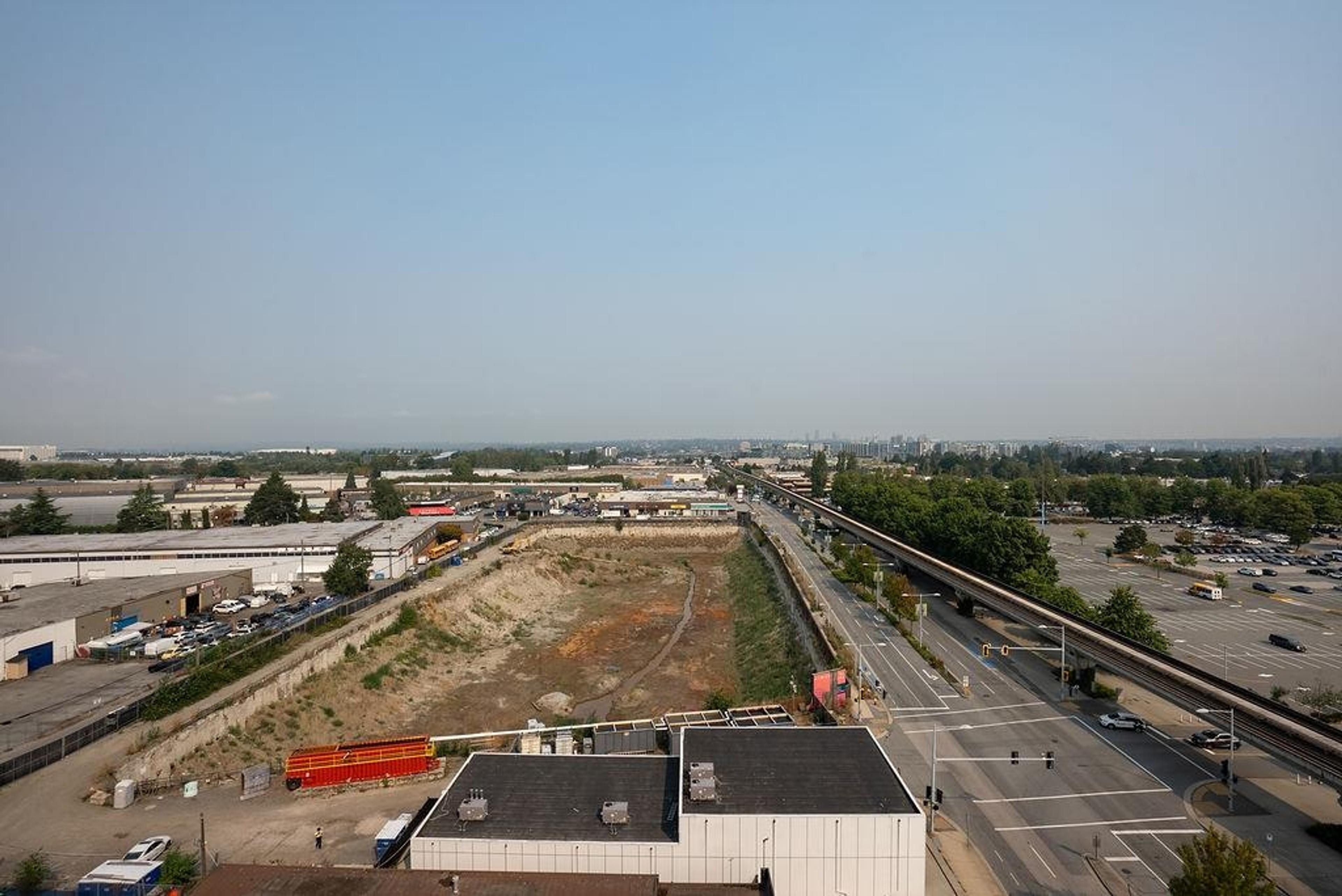 #1201 5593 NO. 3 ROAD - 31