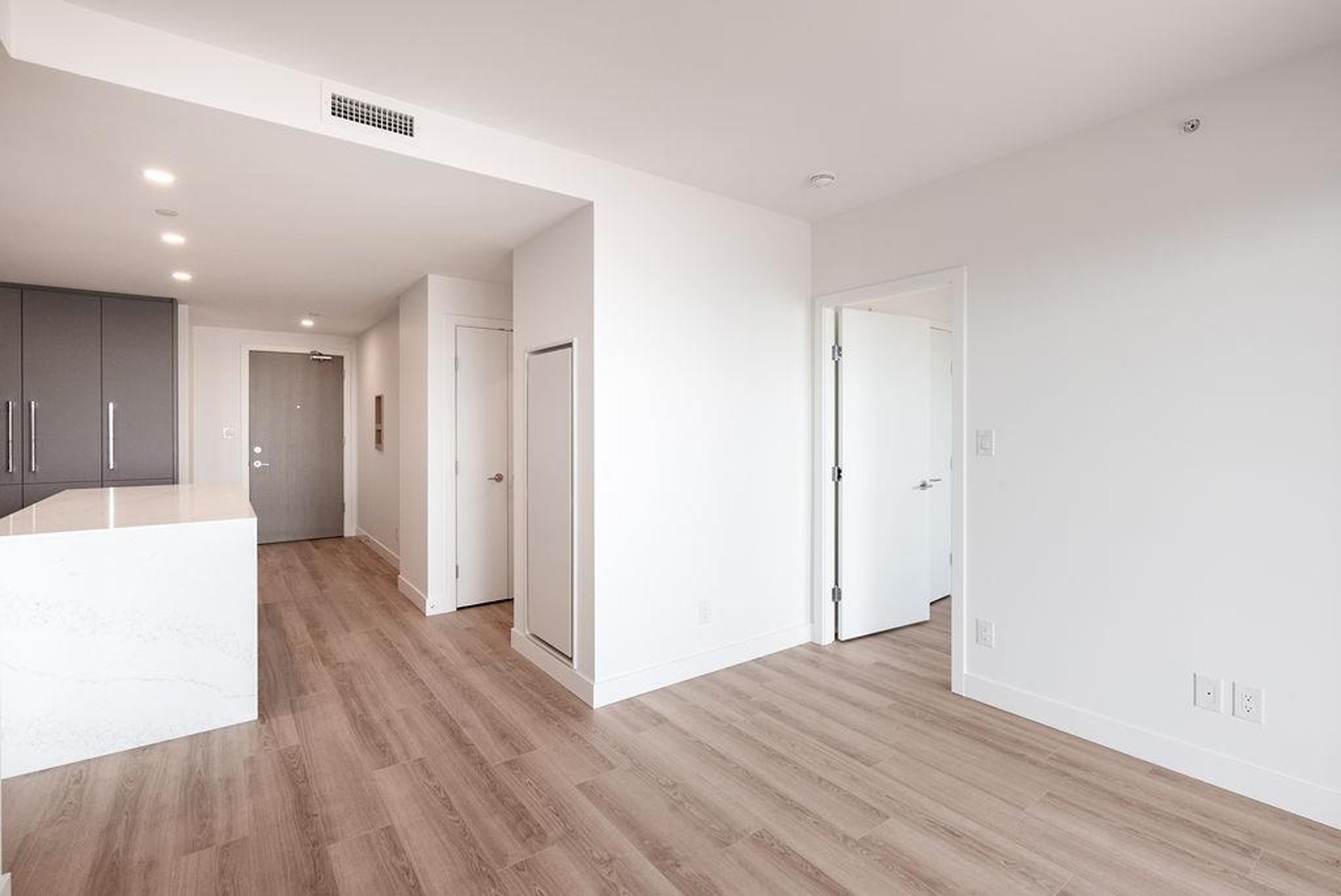 #1201 5593 NO. 3 ROAD - 8