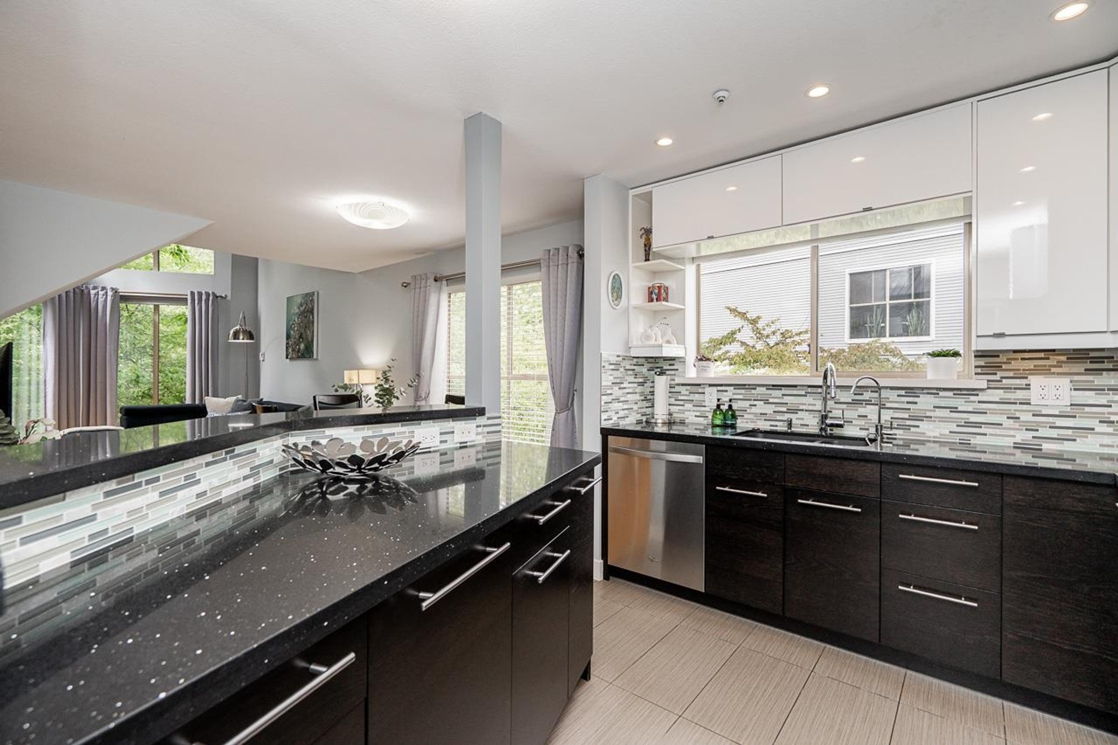 #505 60 RICHMOND STREET - 6