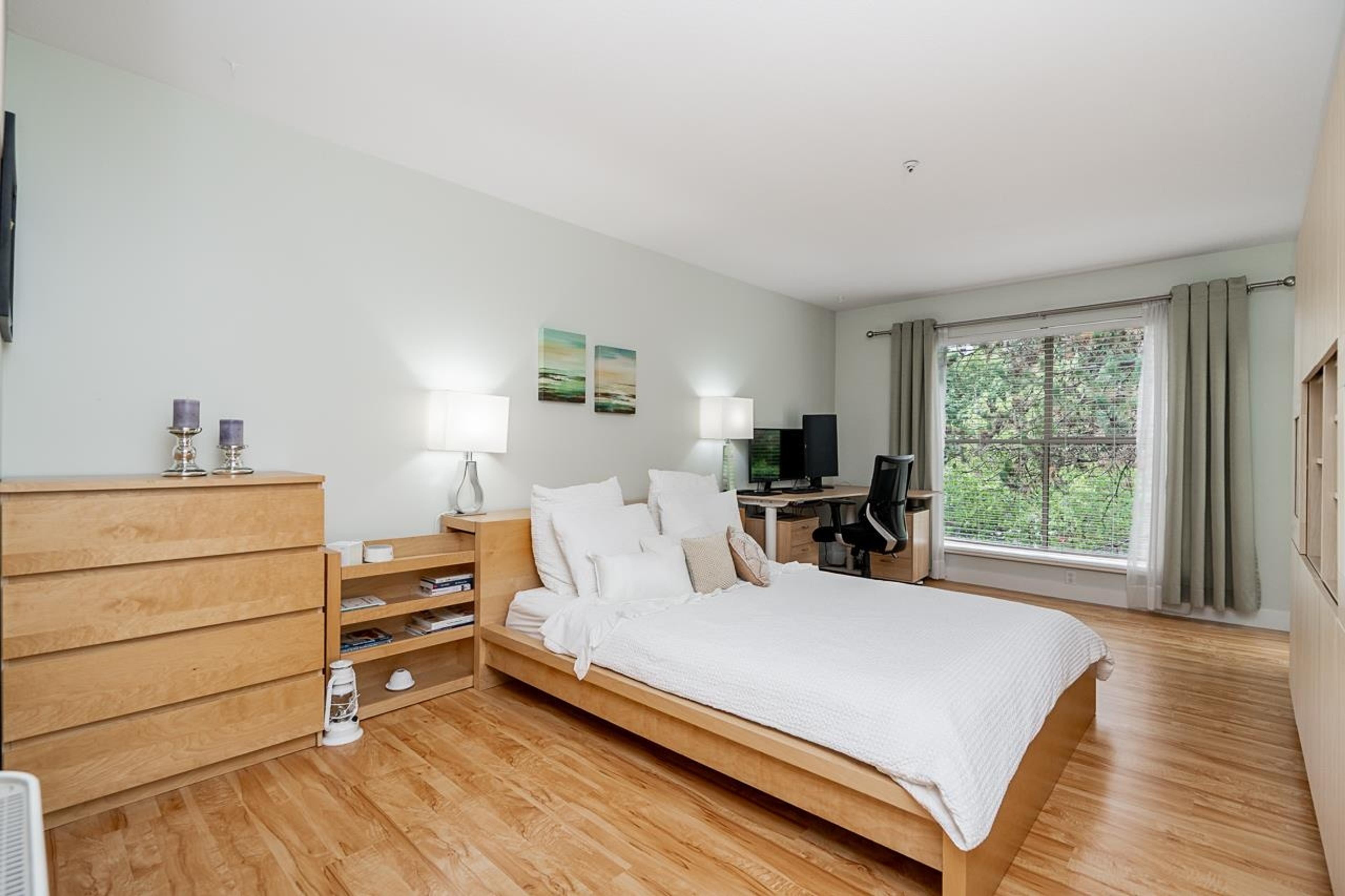 #505 60 RICHMOND STREET - 19