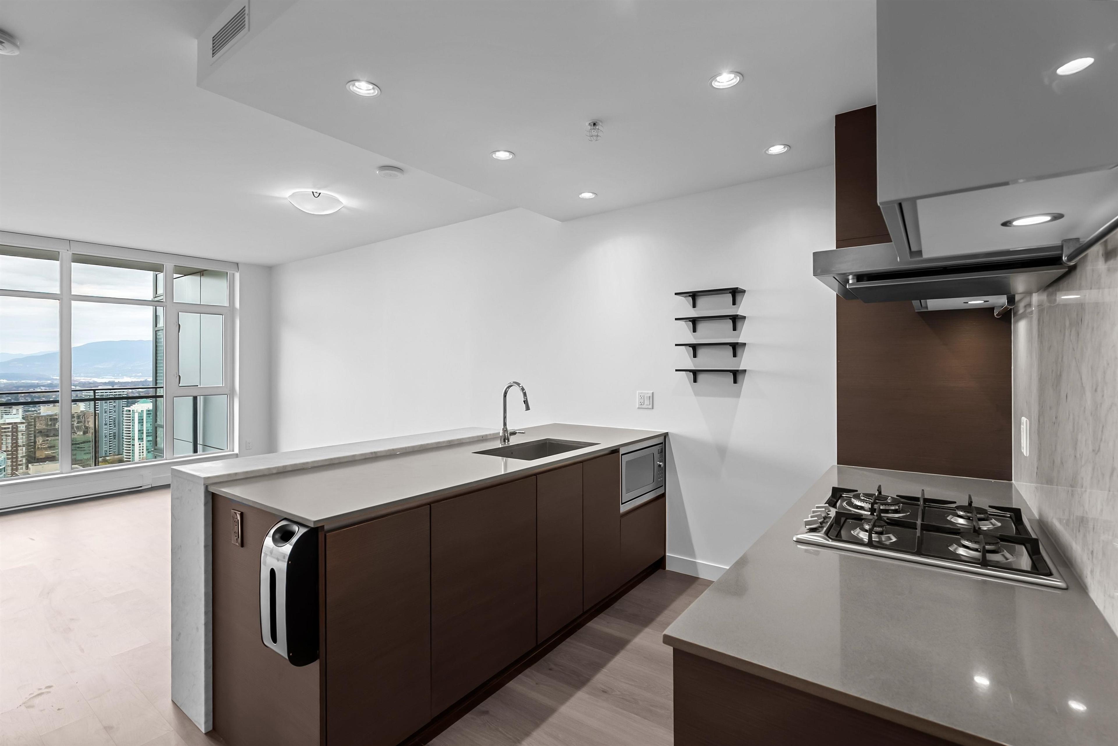 #3706 6098 STATION STREET - 7