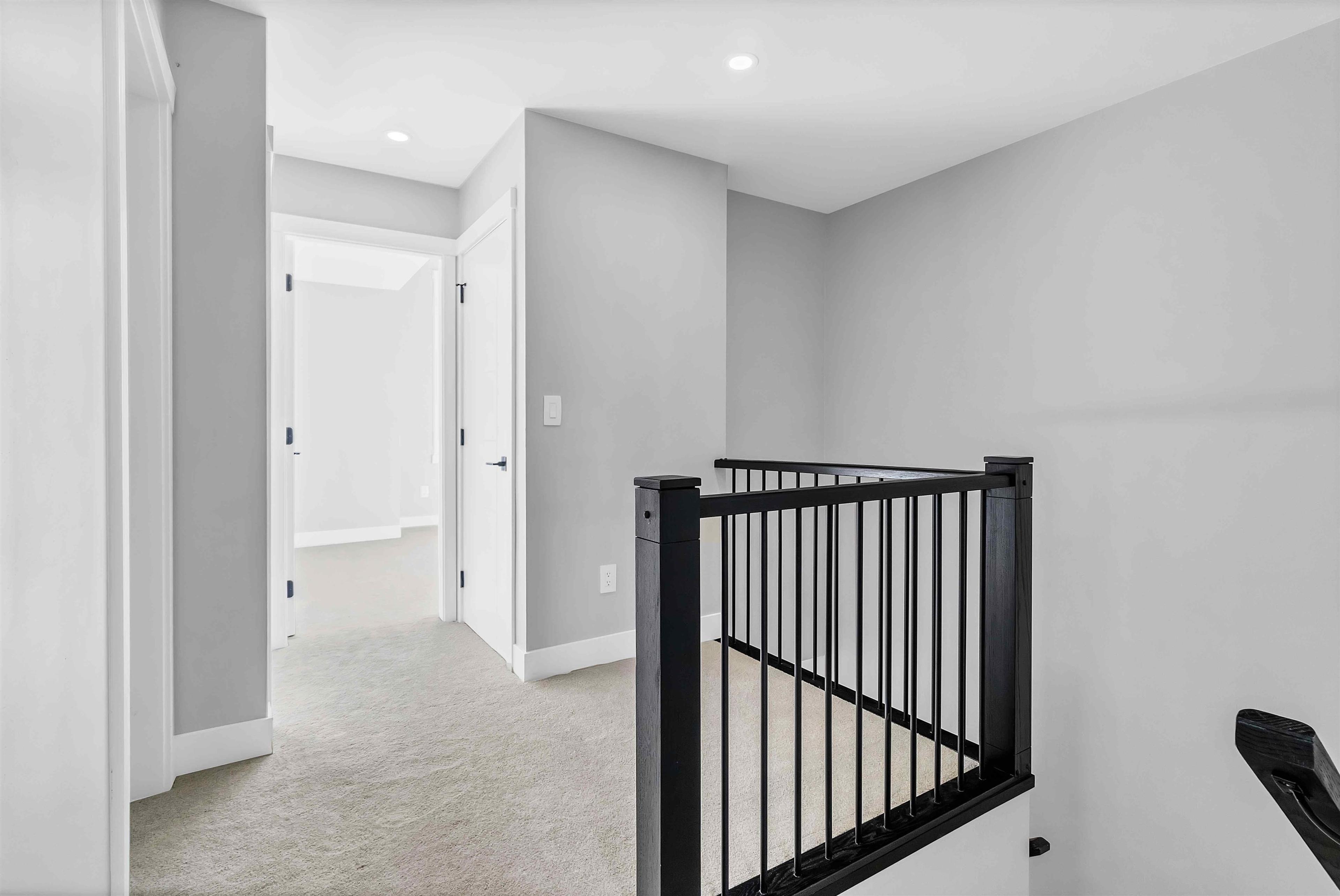 7686 196 STREET - 15