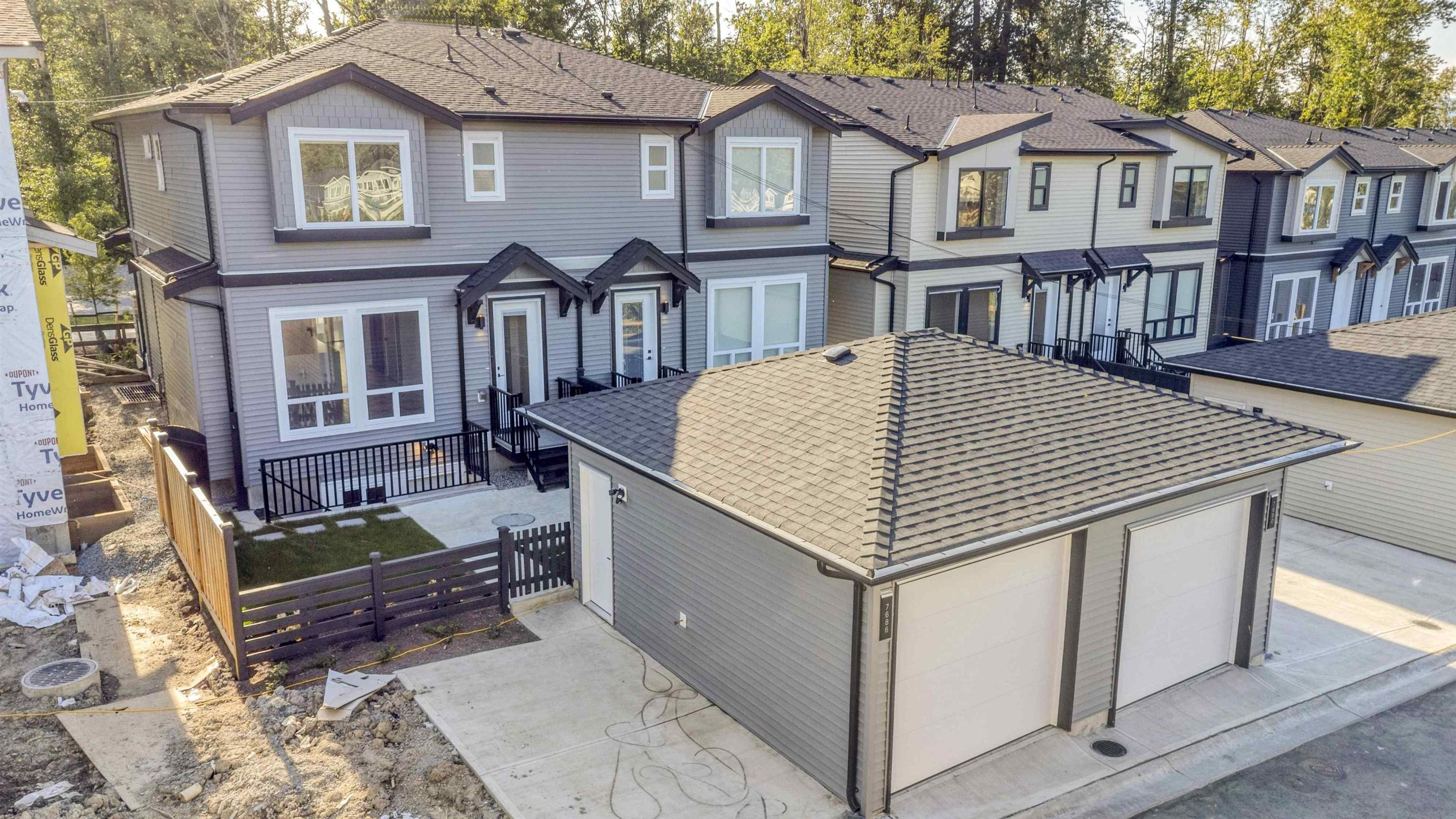 7686 196 STREET - 31