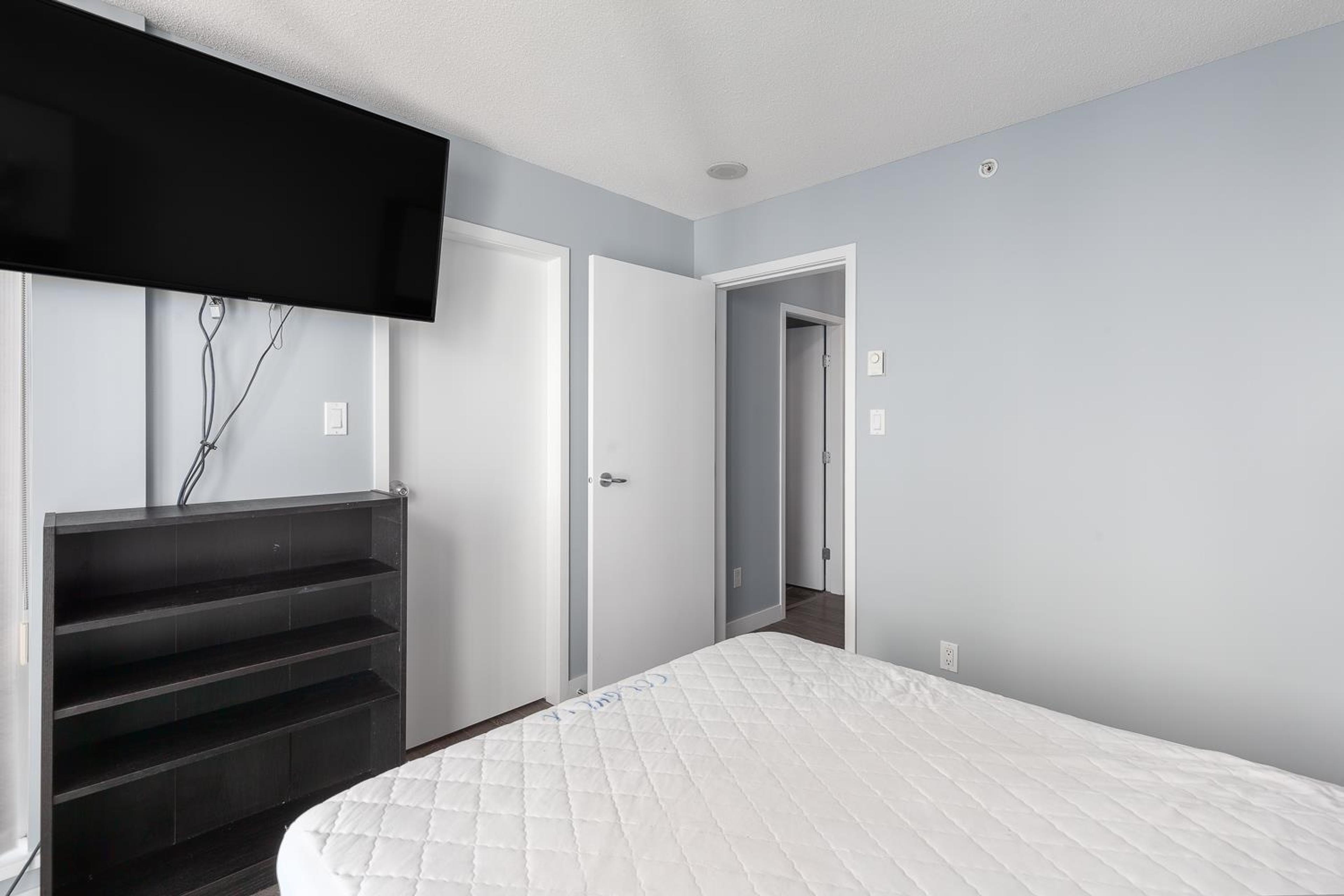 #2706 1438 RICHARDS STREET - 23