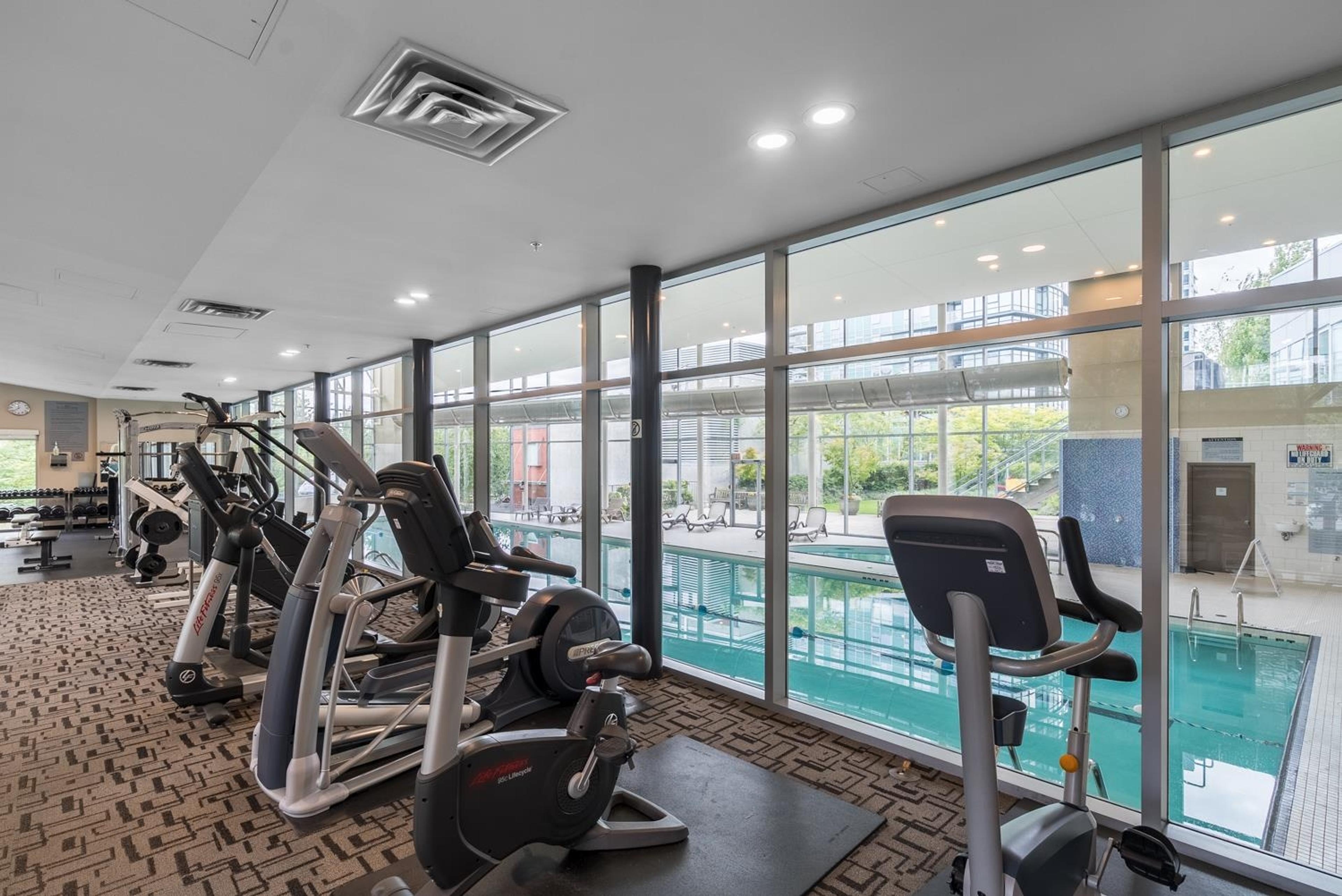 #2706 1438 RICHARDS STREET - 27