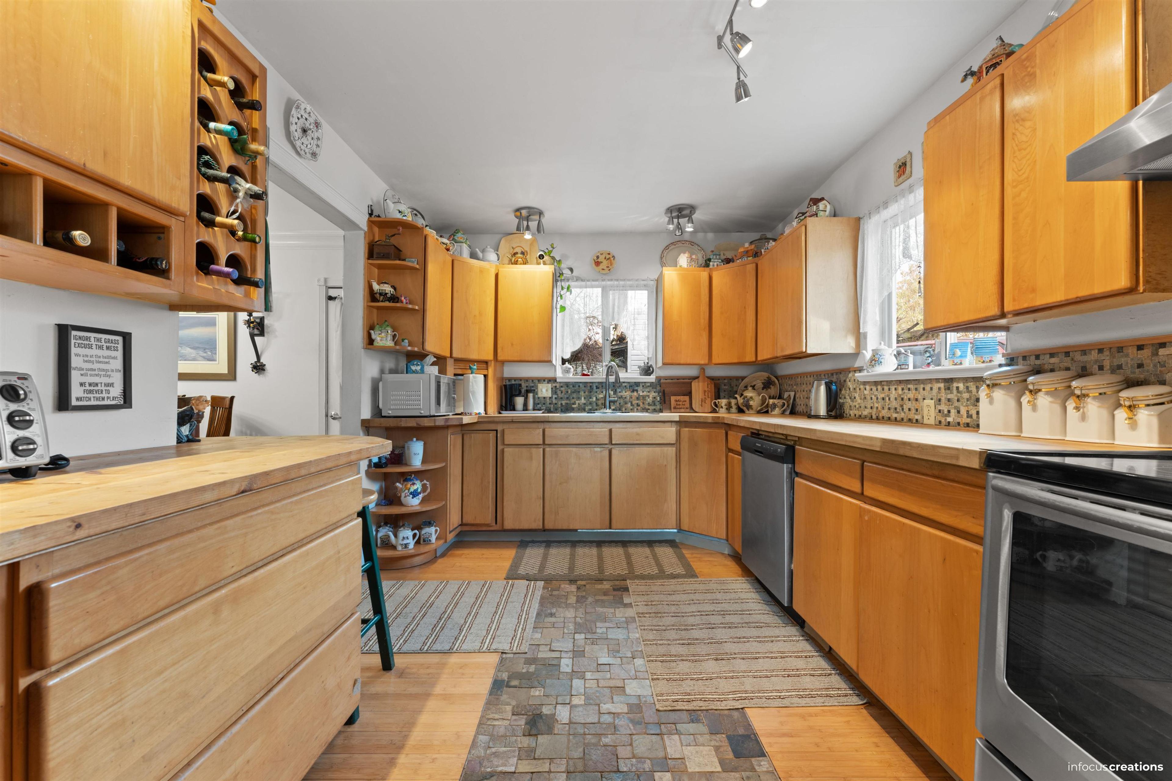 17307 58 AVENUE - Image 2