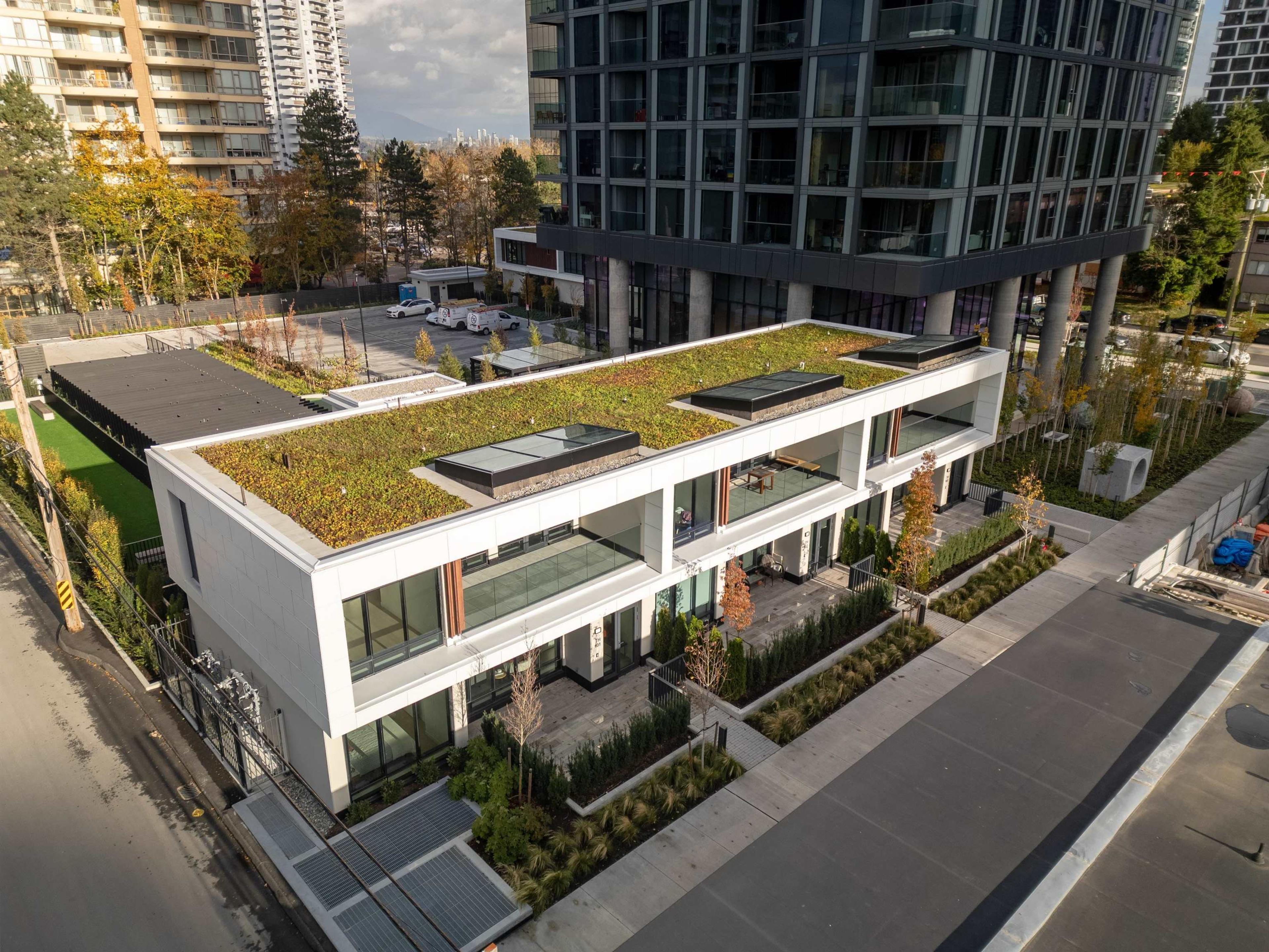 #101 5987 WILSON AVENUE - 16