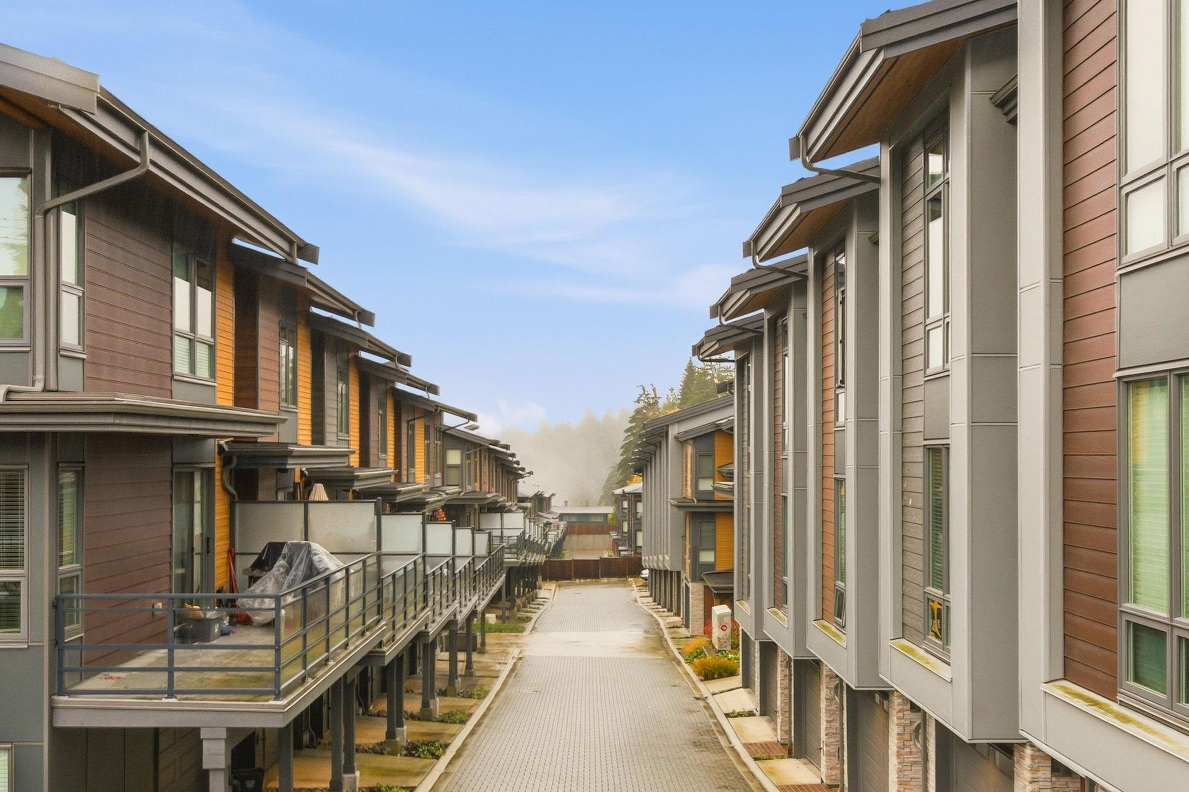 70 Seaview Drive, Port Moody - Exteriors - Full Complex View - Photo 5