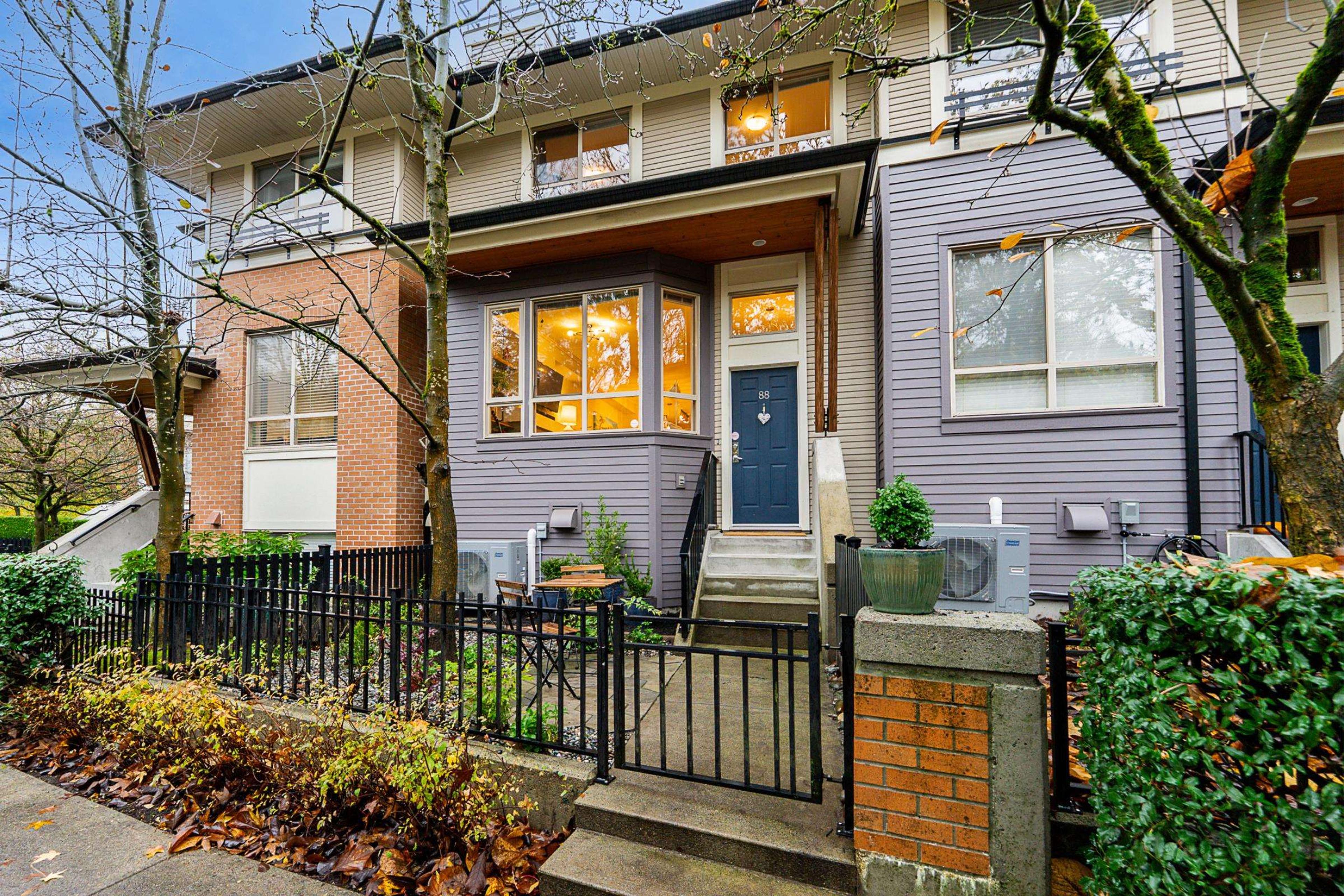 100 Klahanie Drive, Port Moody - Exteriors - Photo 5