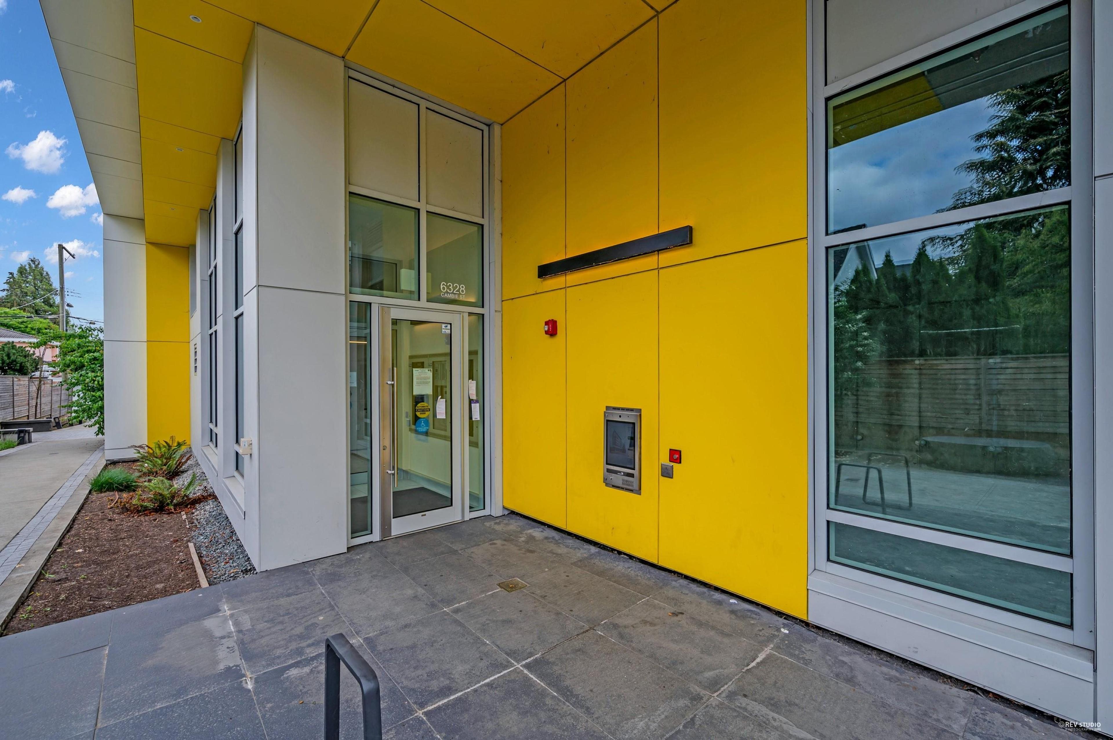 6328 Cambie Street, Vancouver - Exteriors - Photo 2