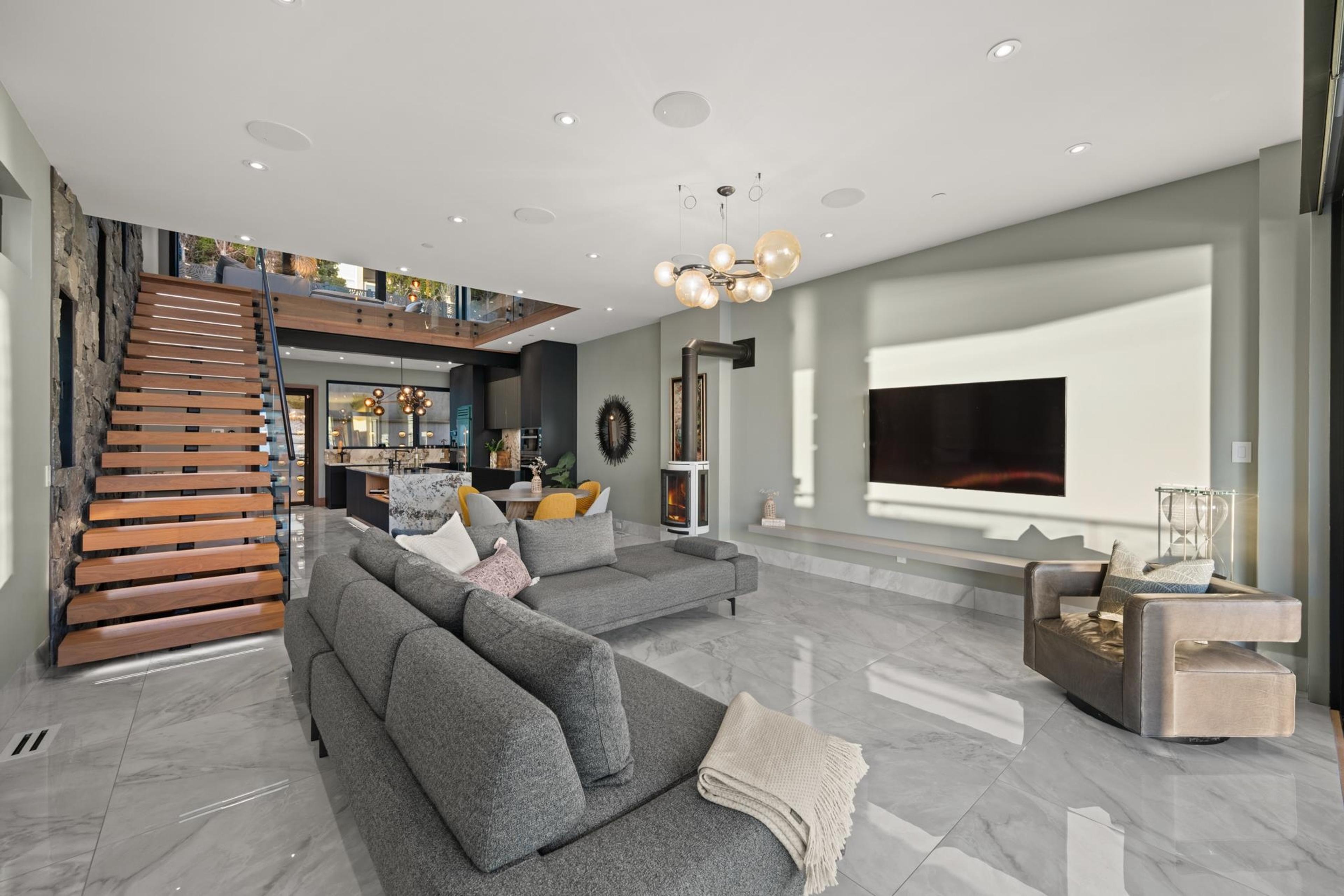 14555 MARINE DRIVE - 21