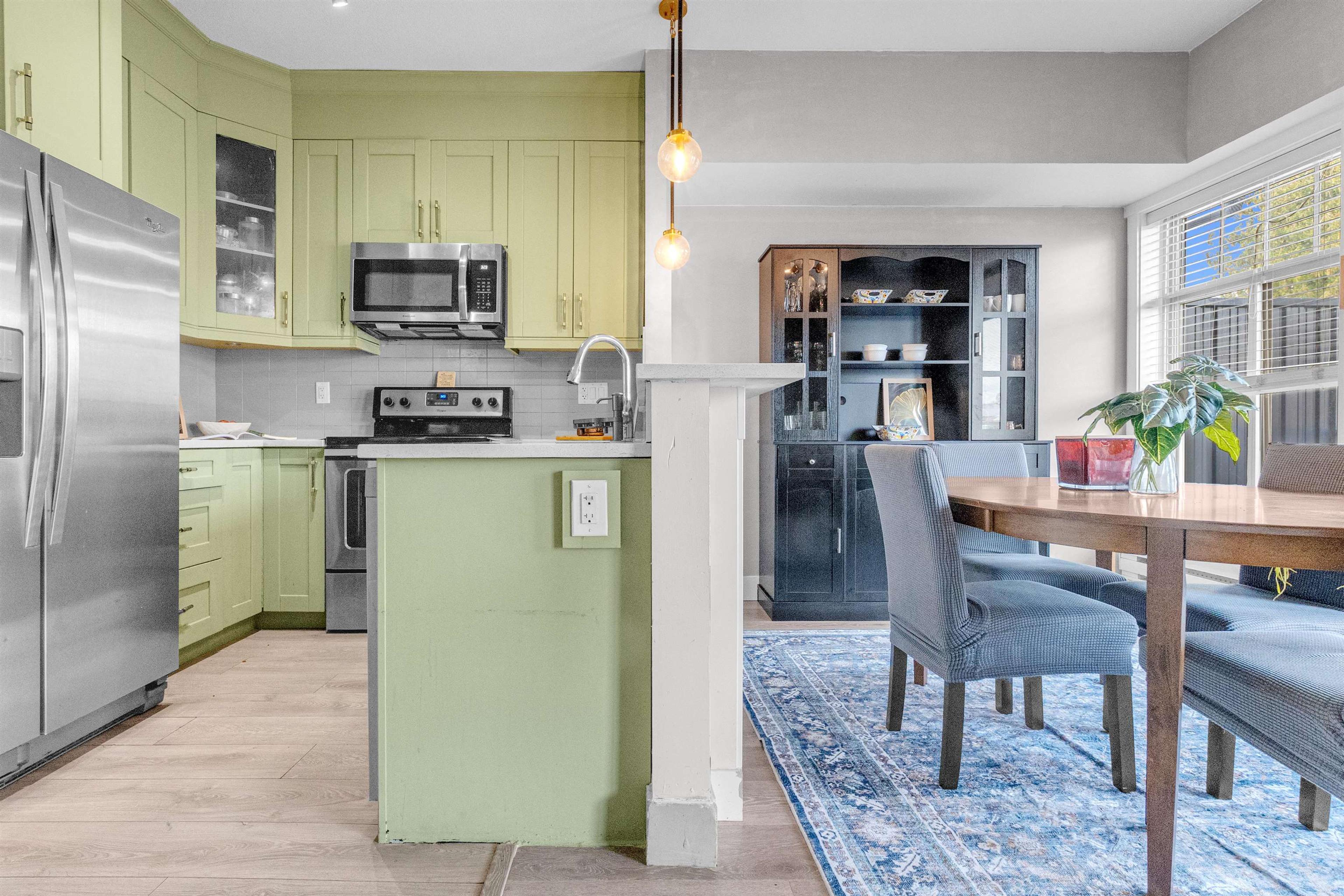 #7 2950 LEFEUVRE ROAD - 9