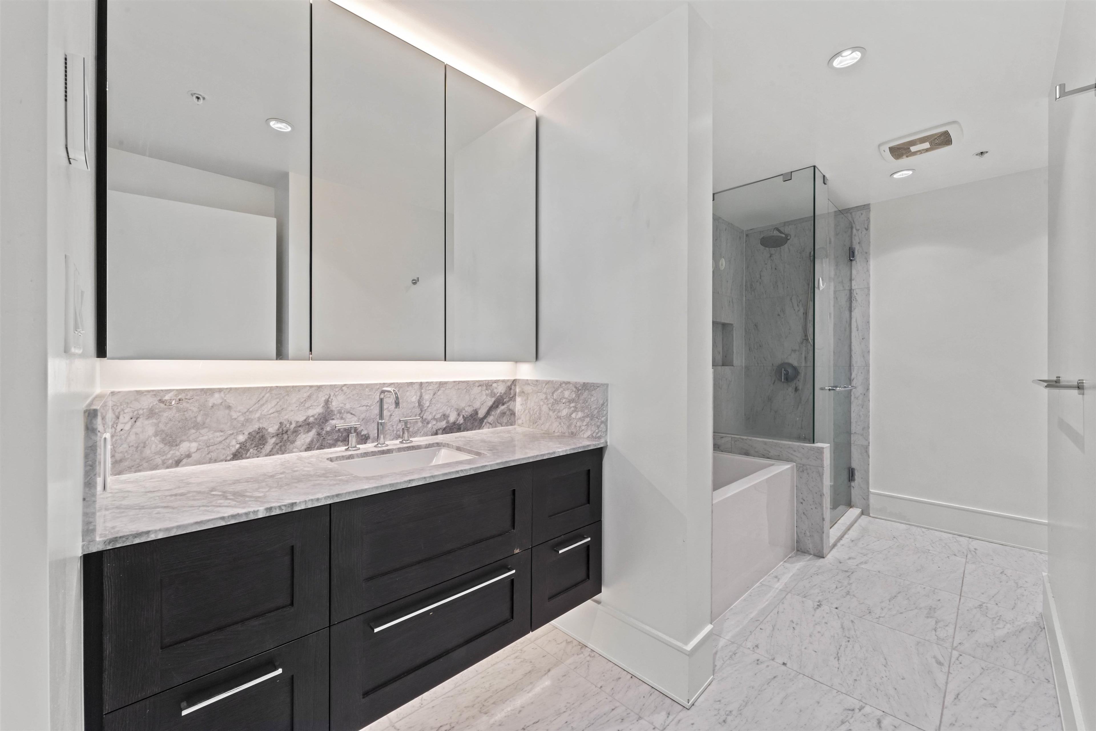 #803 1501 FOSTER STREET - 13